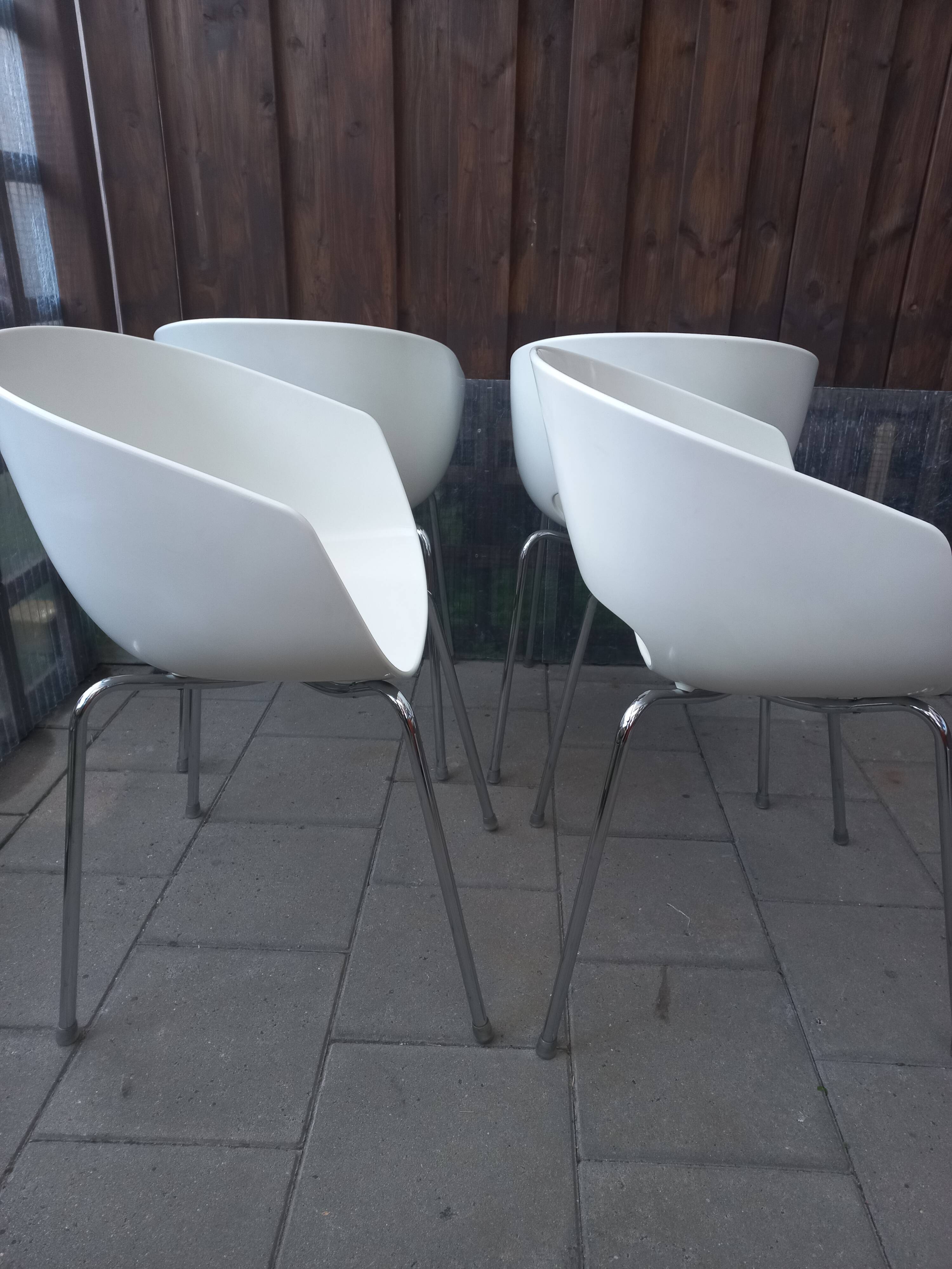 4 x Sintesi Orbit Large kuipstoel