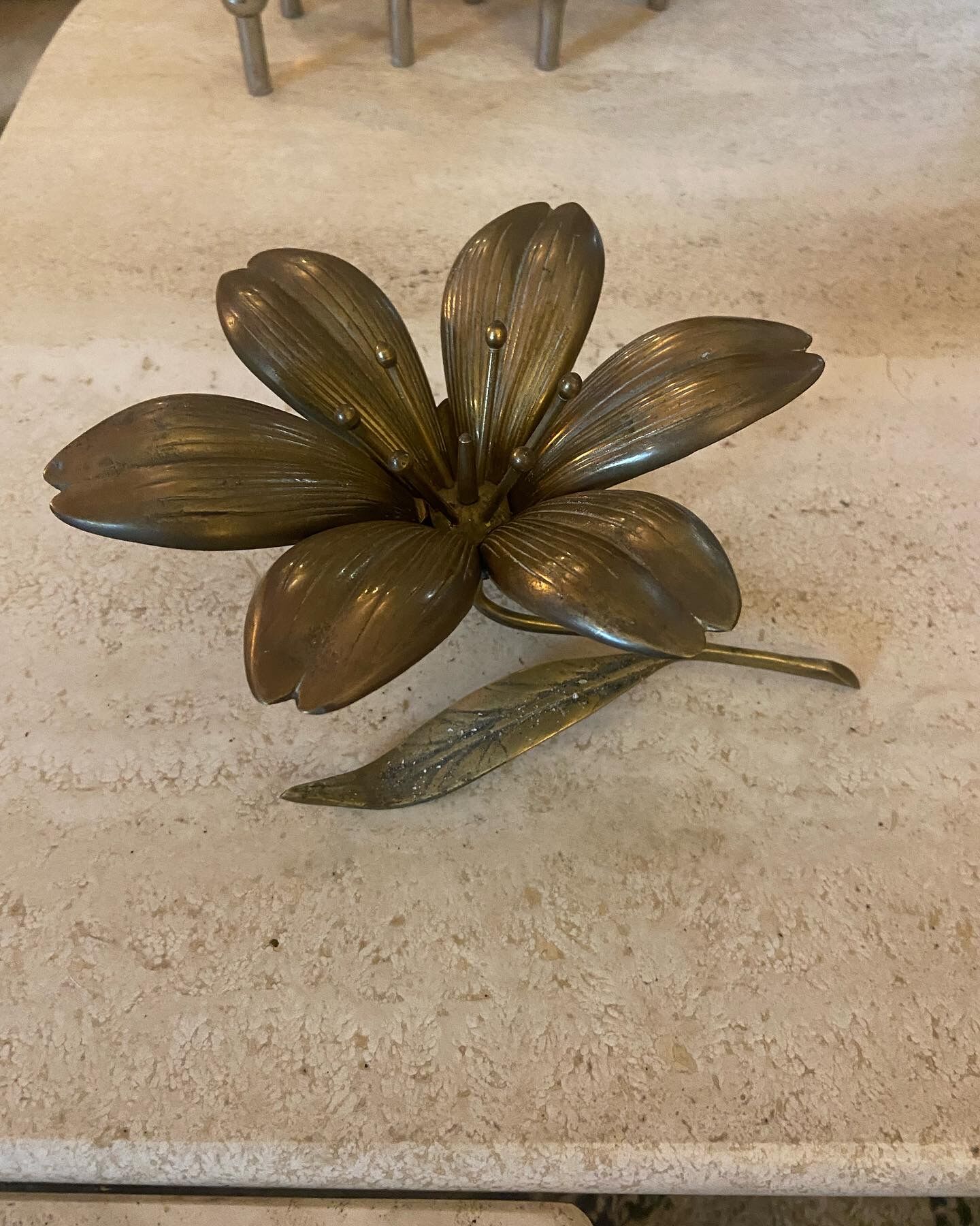 Vintage golden flower ashtray