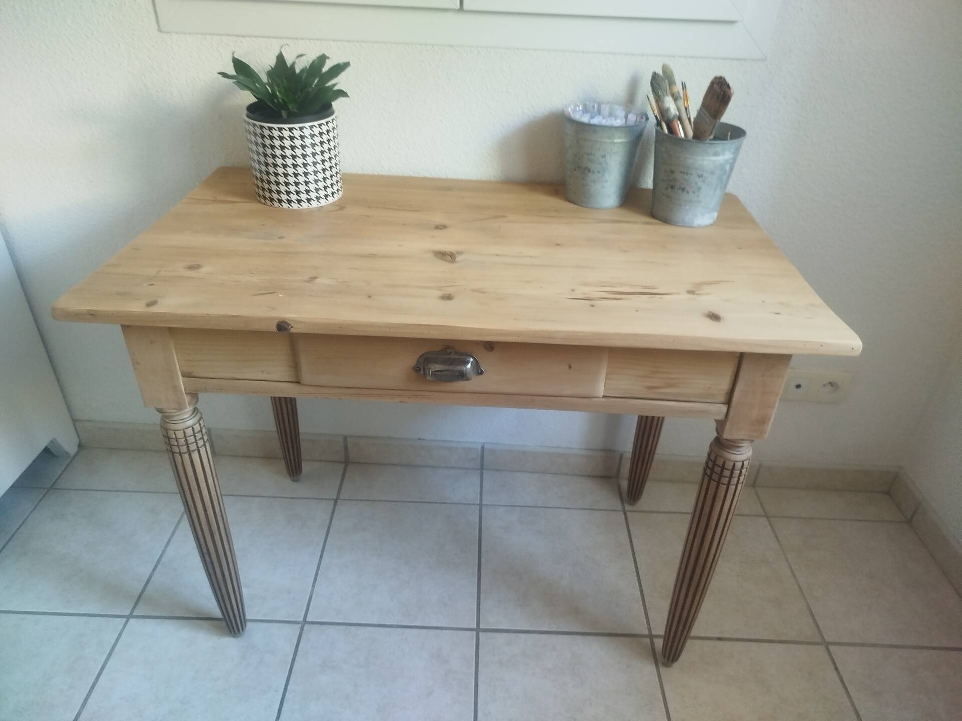 Ancienne table, bureau de ferme