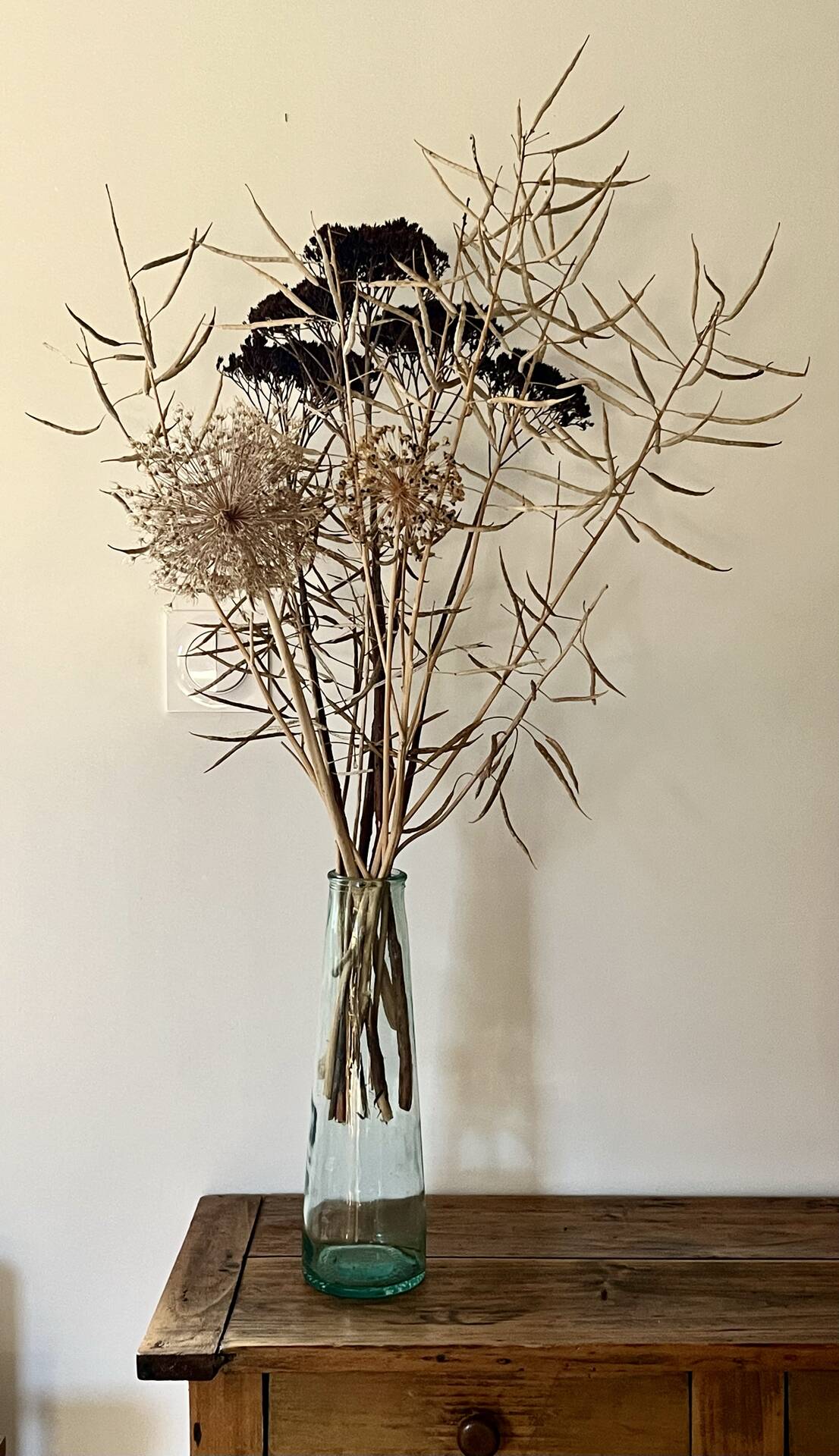 Transparent glass vase