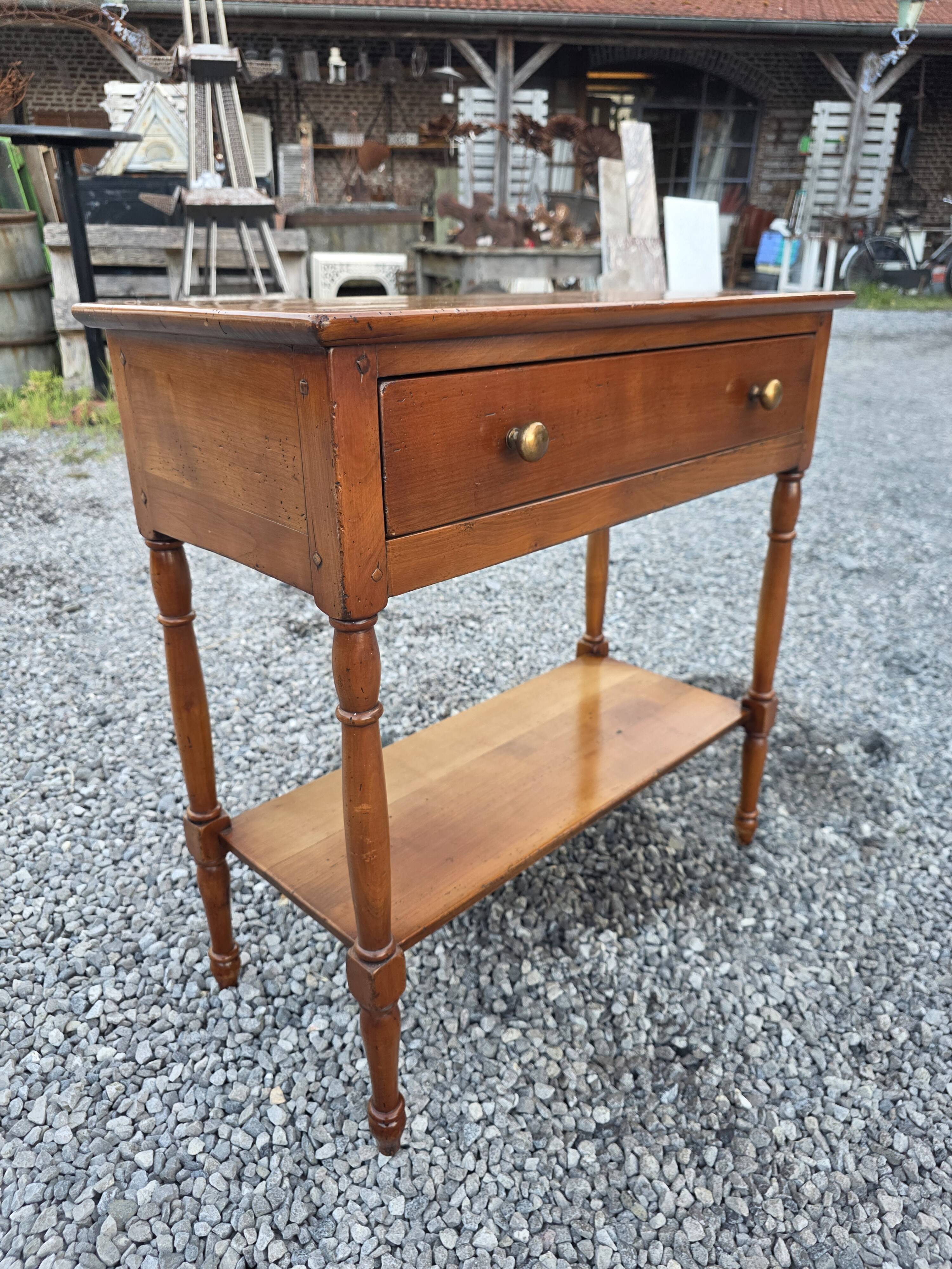 Console en merisier milieu XXème