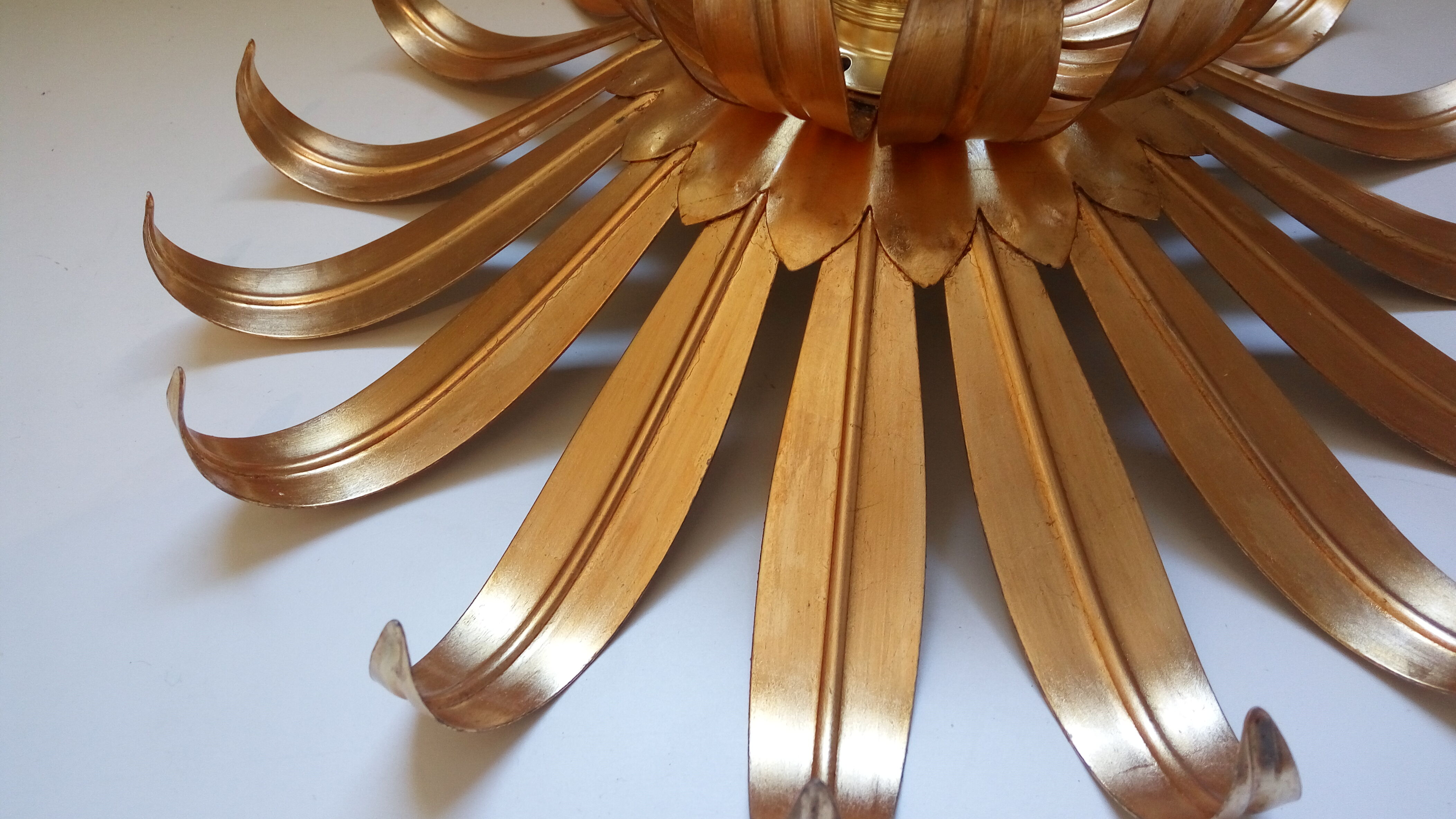 Wall light flower vintage 70s