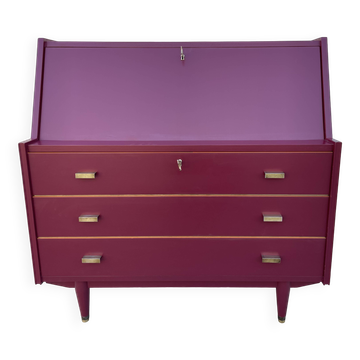 Right desk