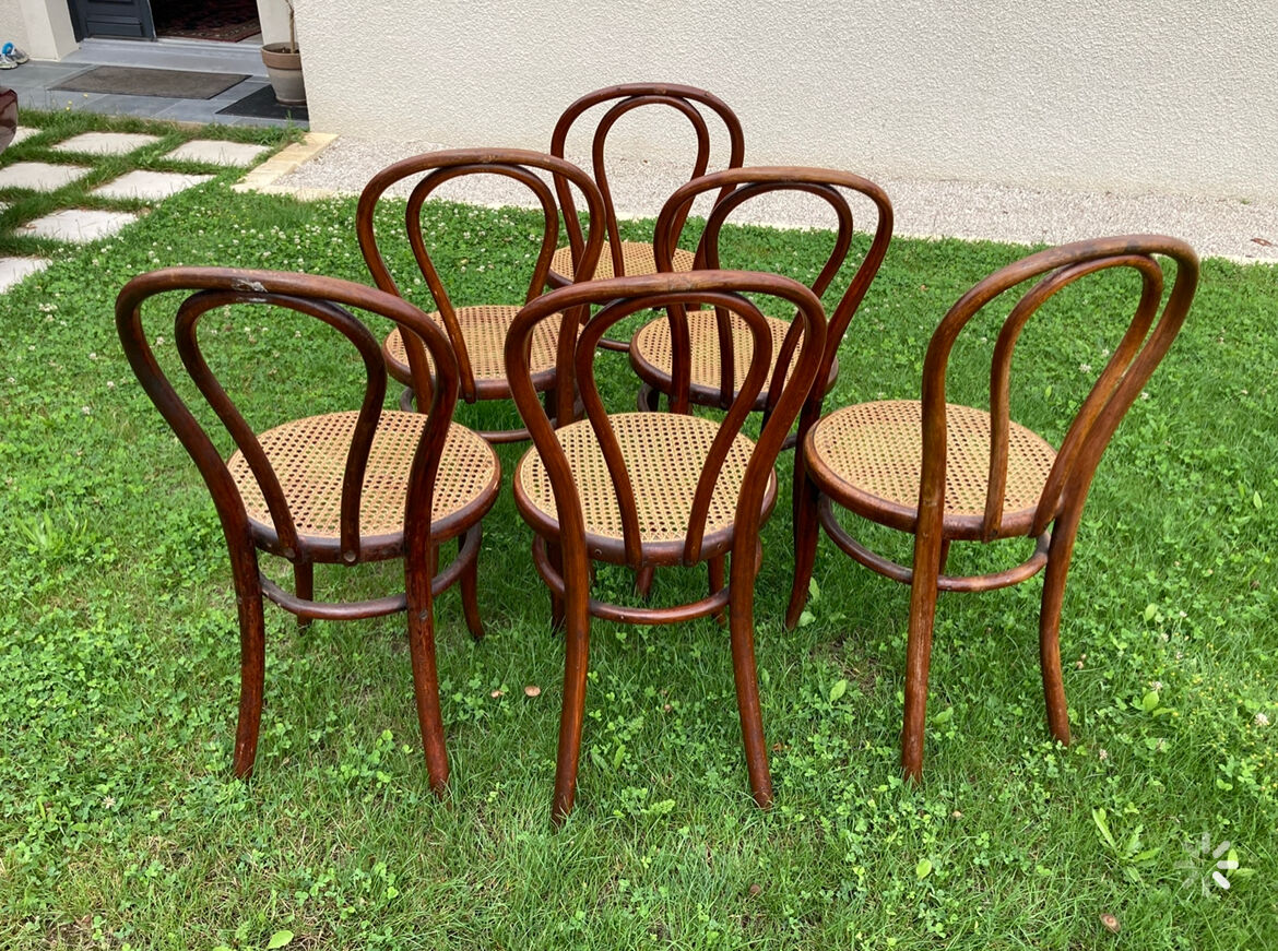 Suite of 6 bistro chairs Thonet