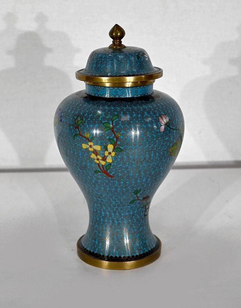 Potiche in cloisonné and bronze enamels, Japan – late nineteenth