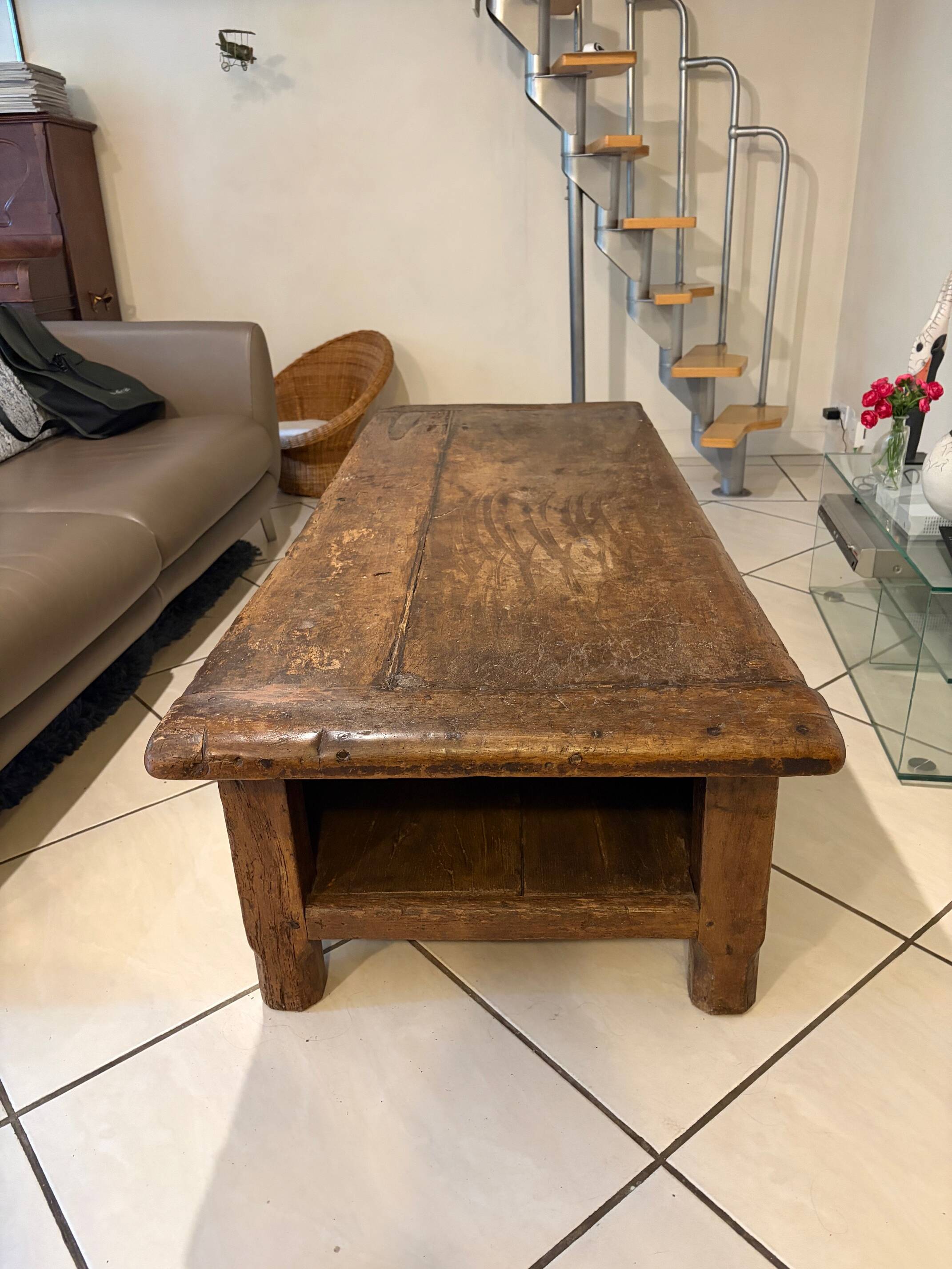 Farm table (game table)