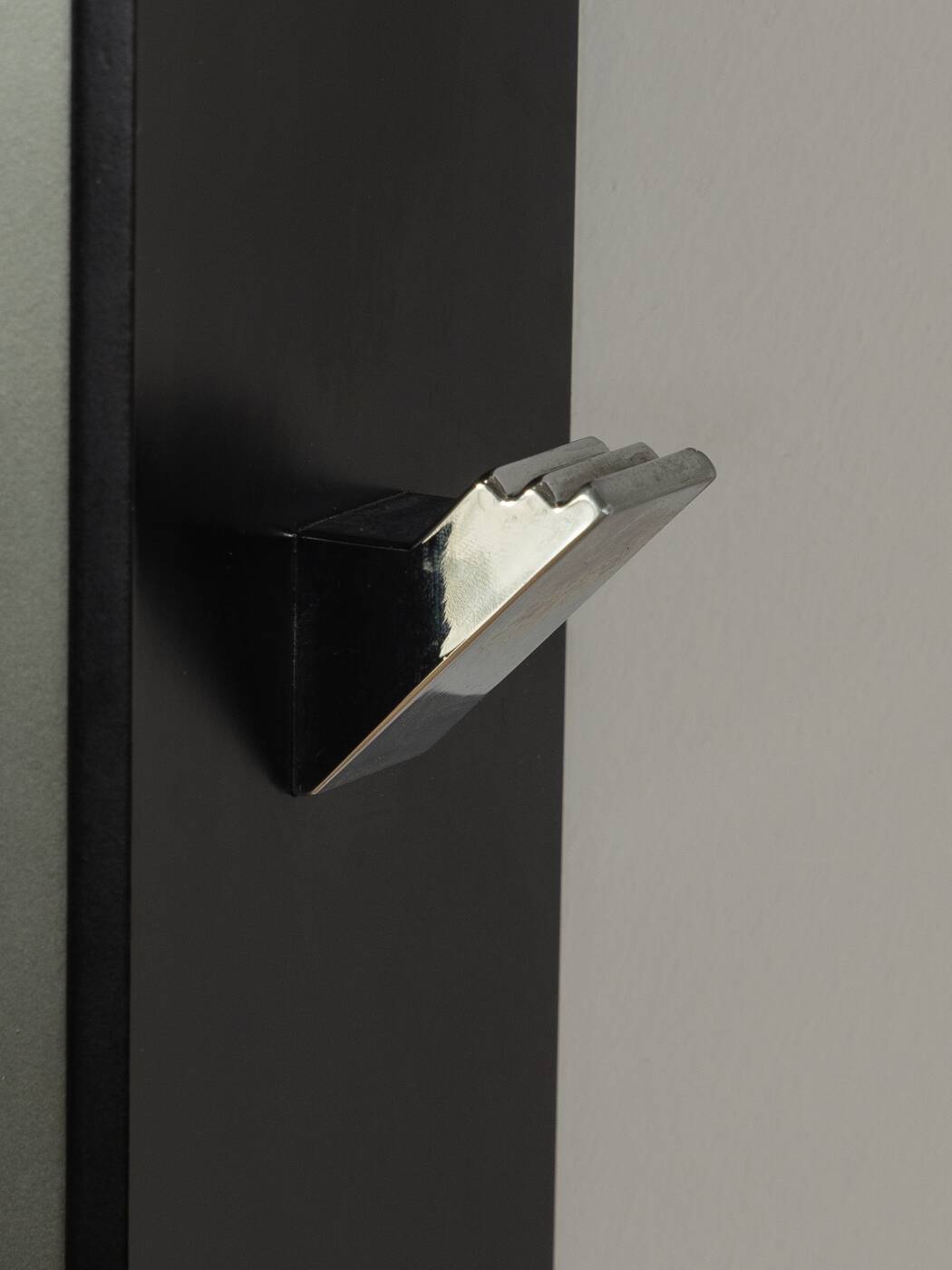 Postmodern clothes rack, Schönbuch