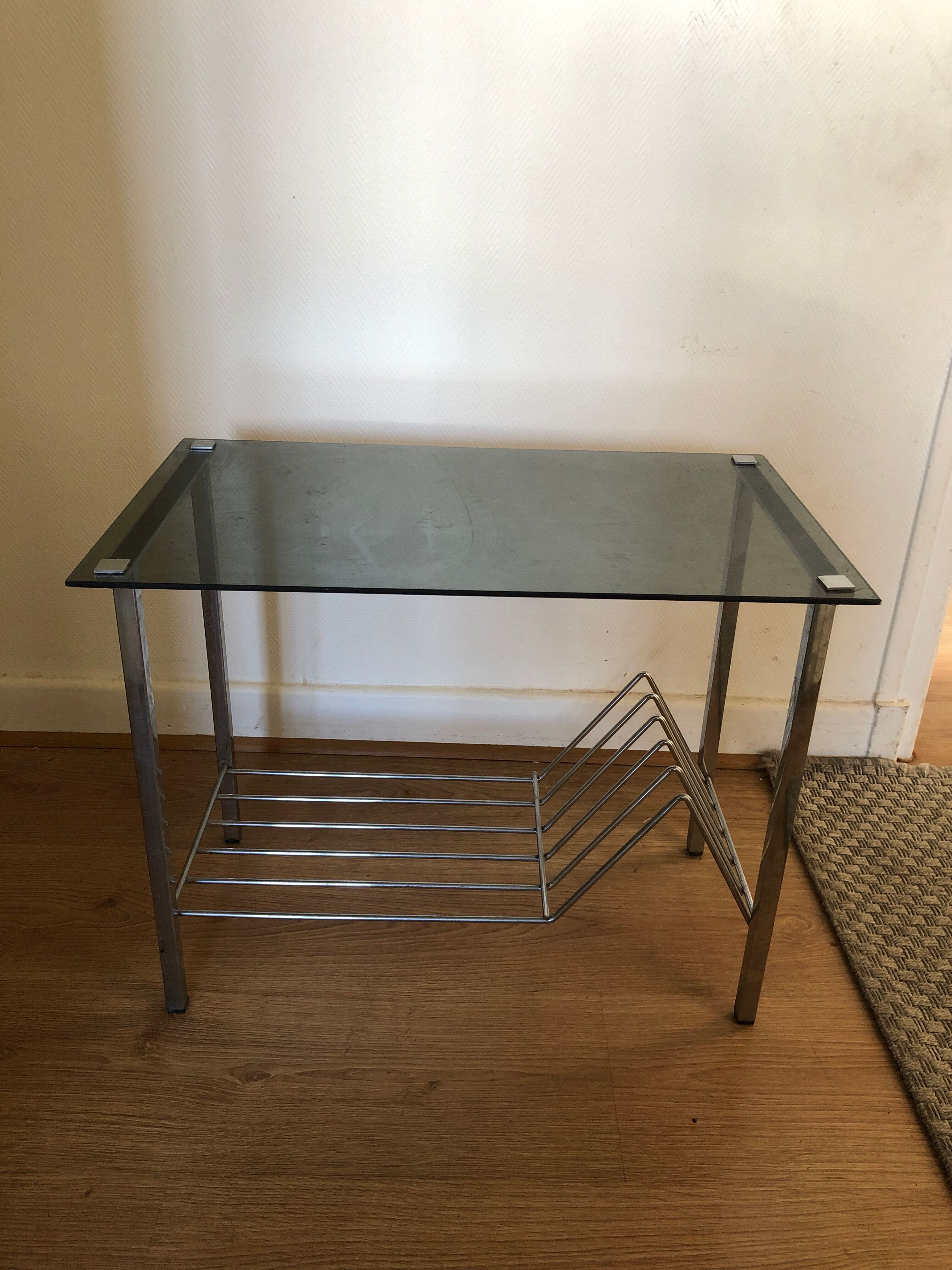 Side Table carries vintage magazines 70s