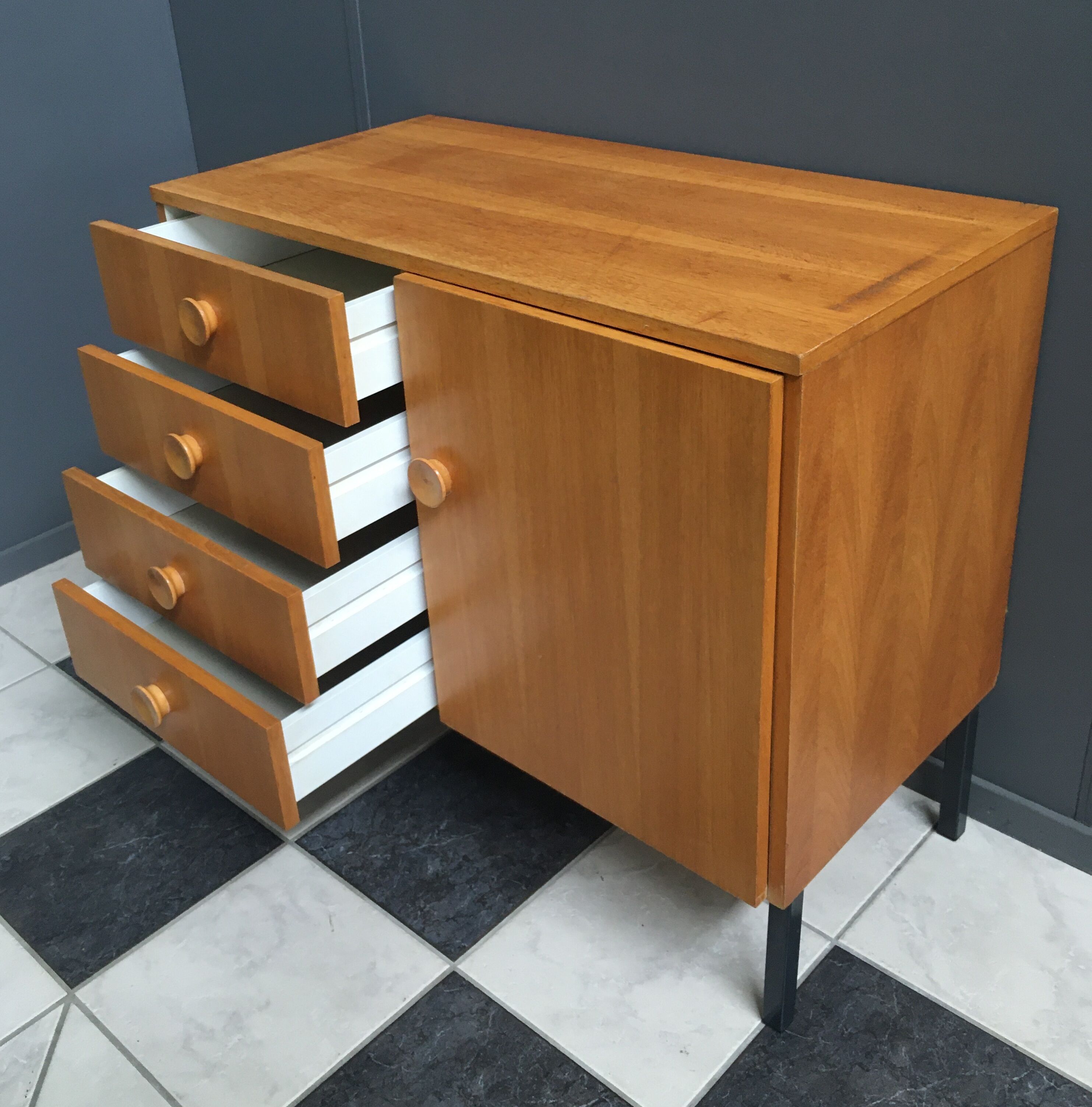 Blond wood sideboard cabinet 1970s