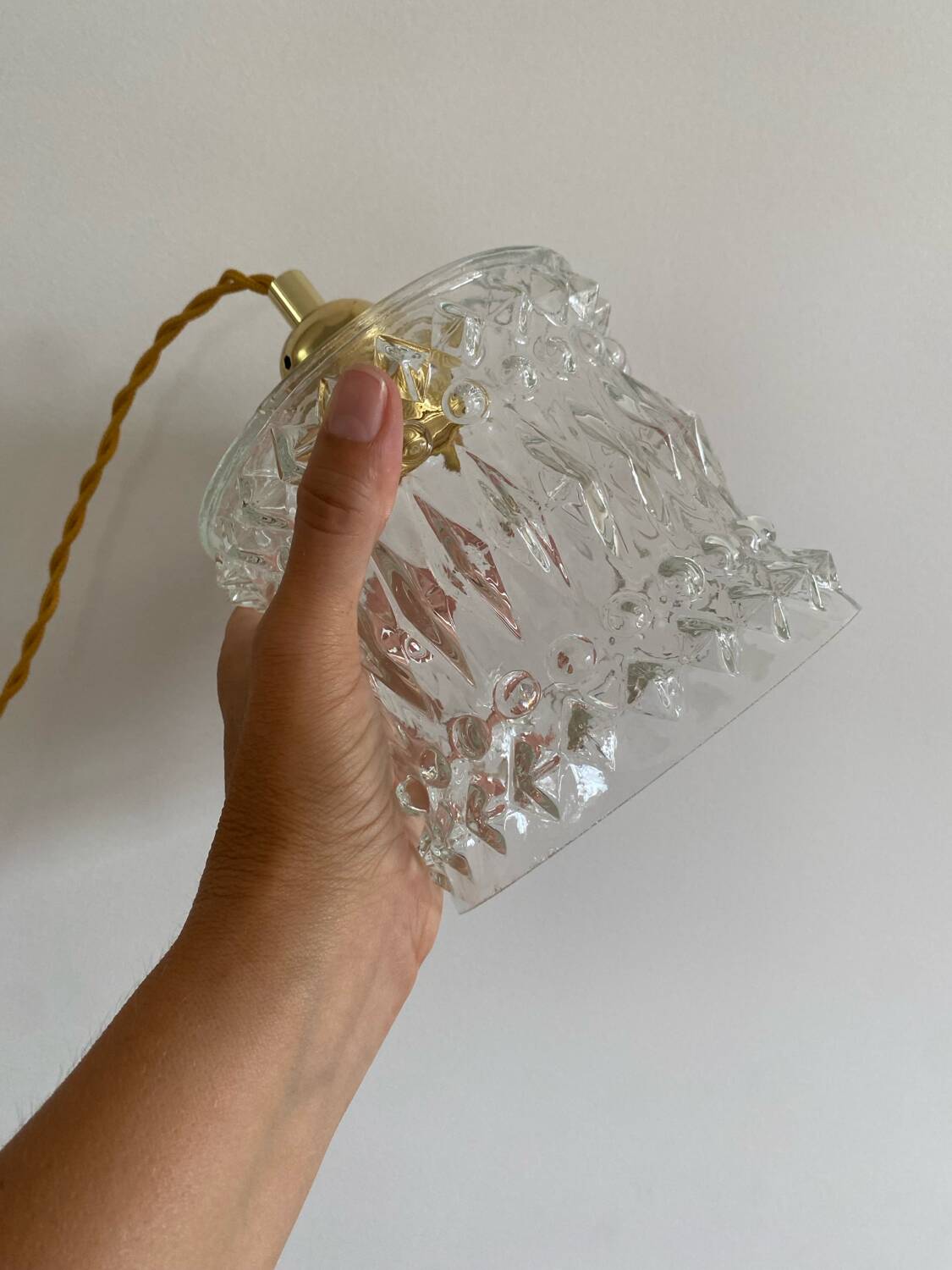 Suspension avec globe vintage en verre