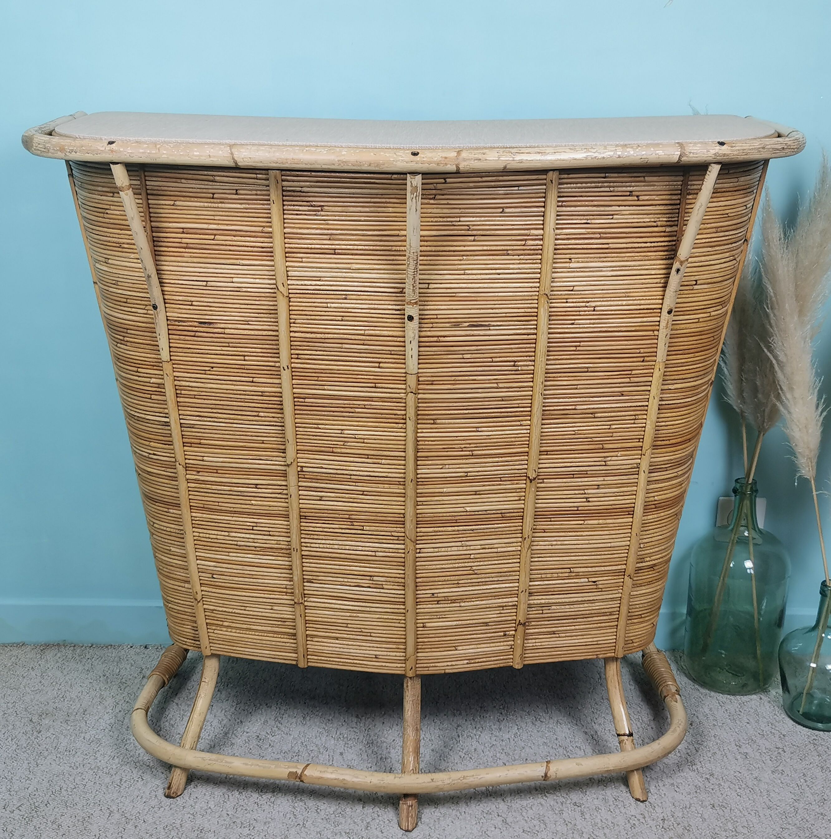 Rattan bar and stools