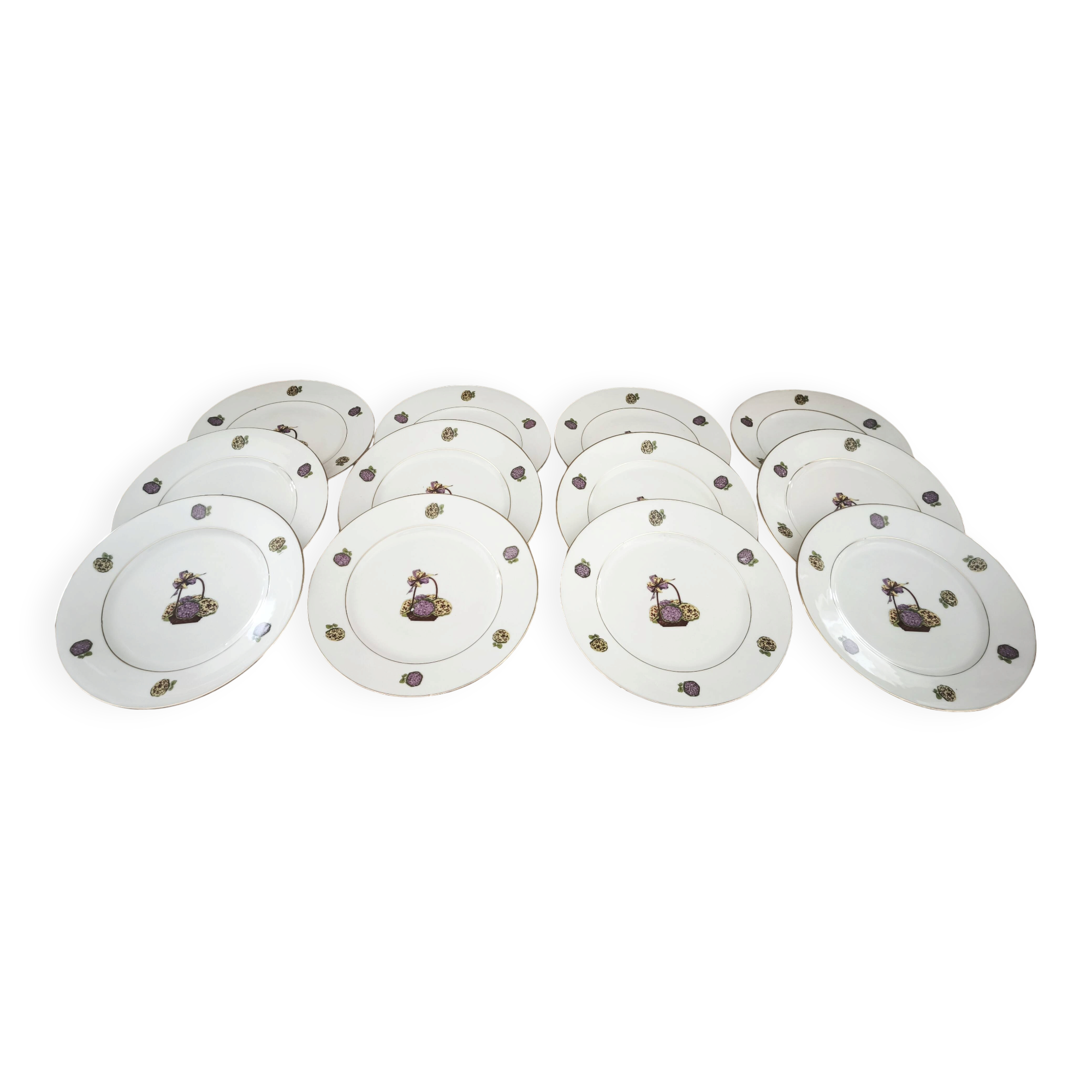 Set of 12 flat plates Limoges hydrangea basket design