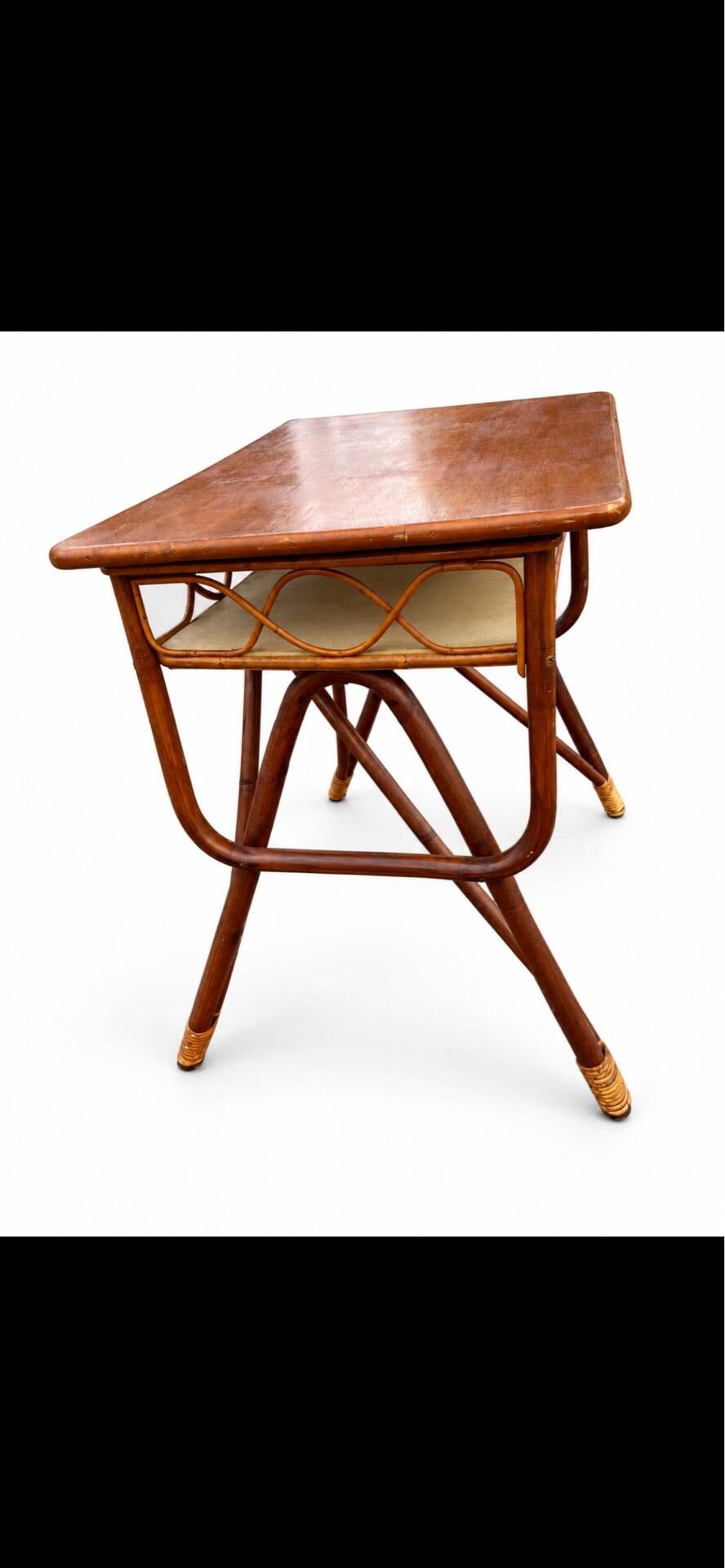 Vintage table in curved rattan and bamboo – 1960s-1970s