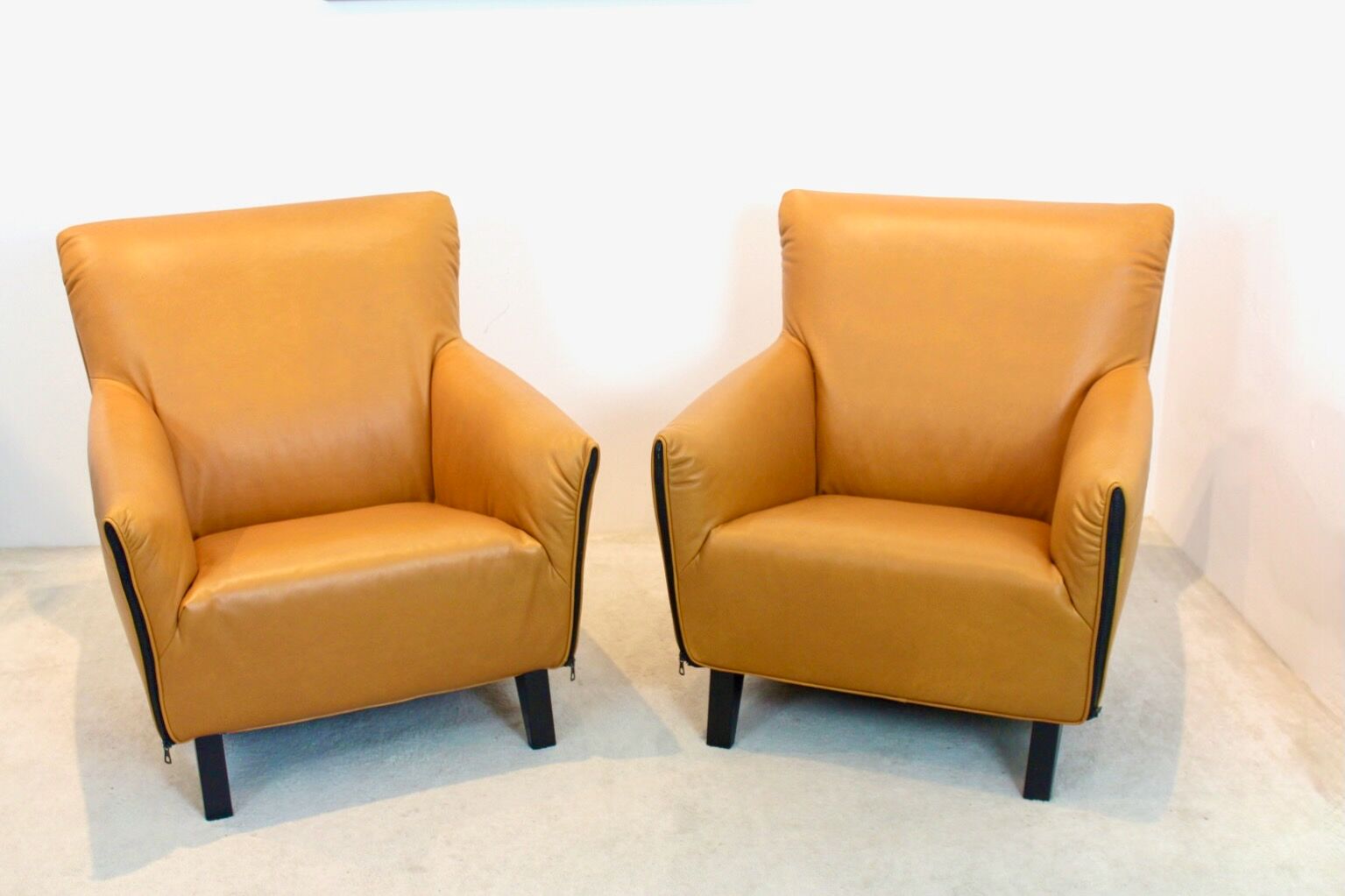 Paire de fauteuils F330 'Cordoba' par Gerard van den Berg pour Artifort