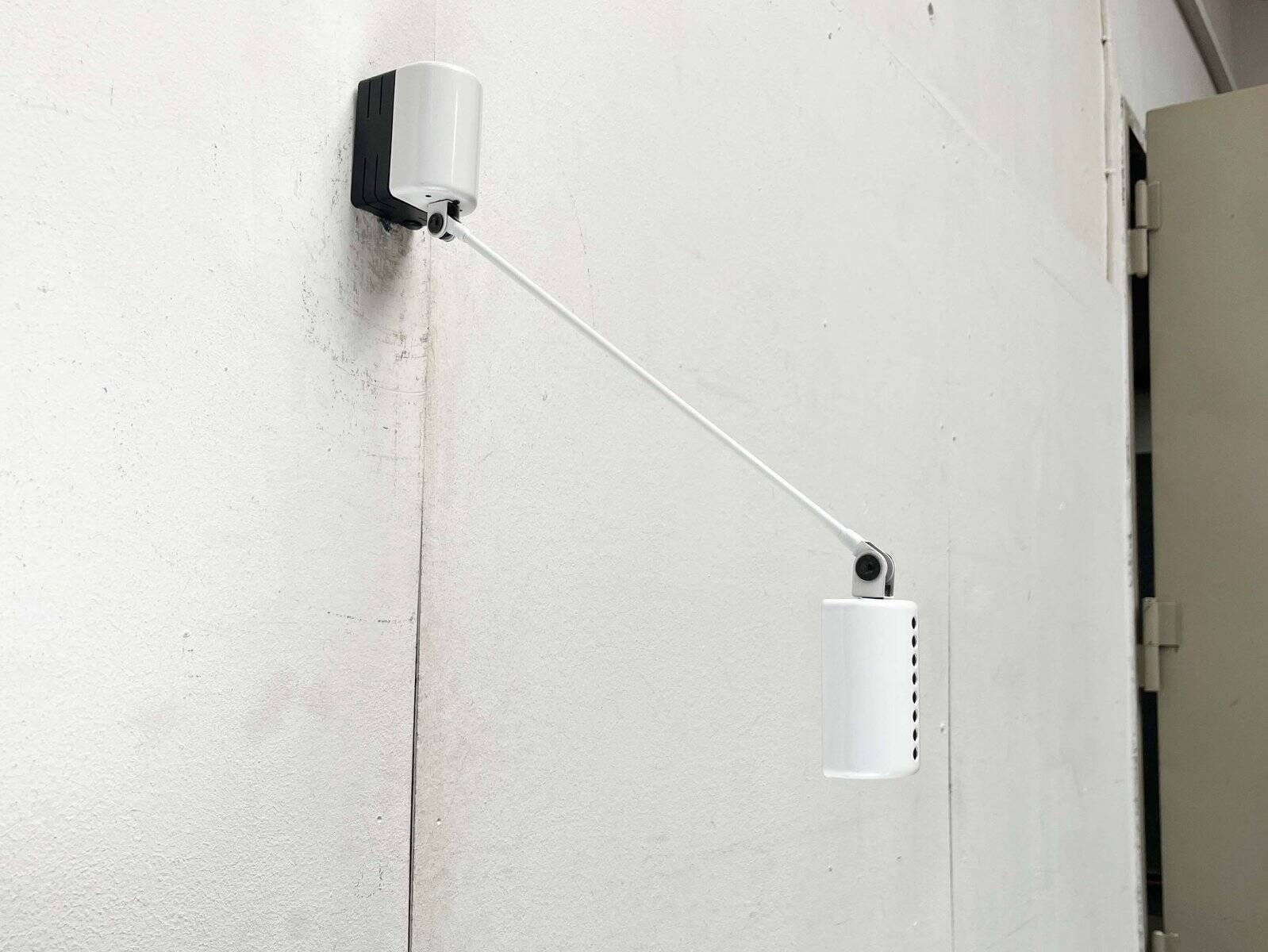 Classic white wall lamp Daphinette Italian vintage by Tommaso Cimini for Lumina, 1980s.