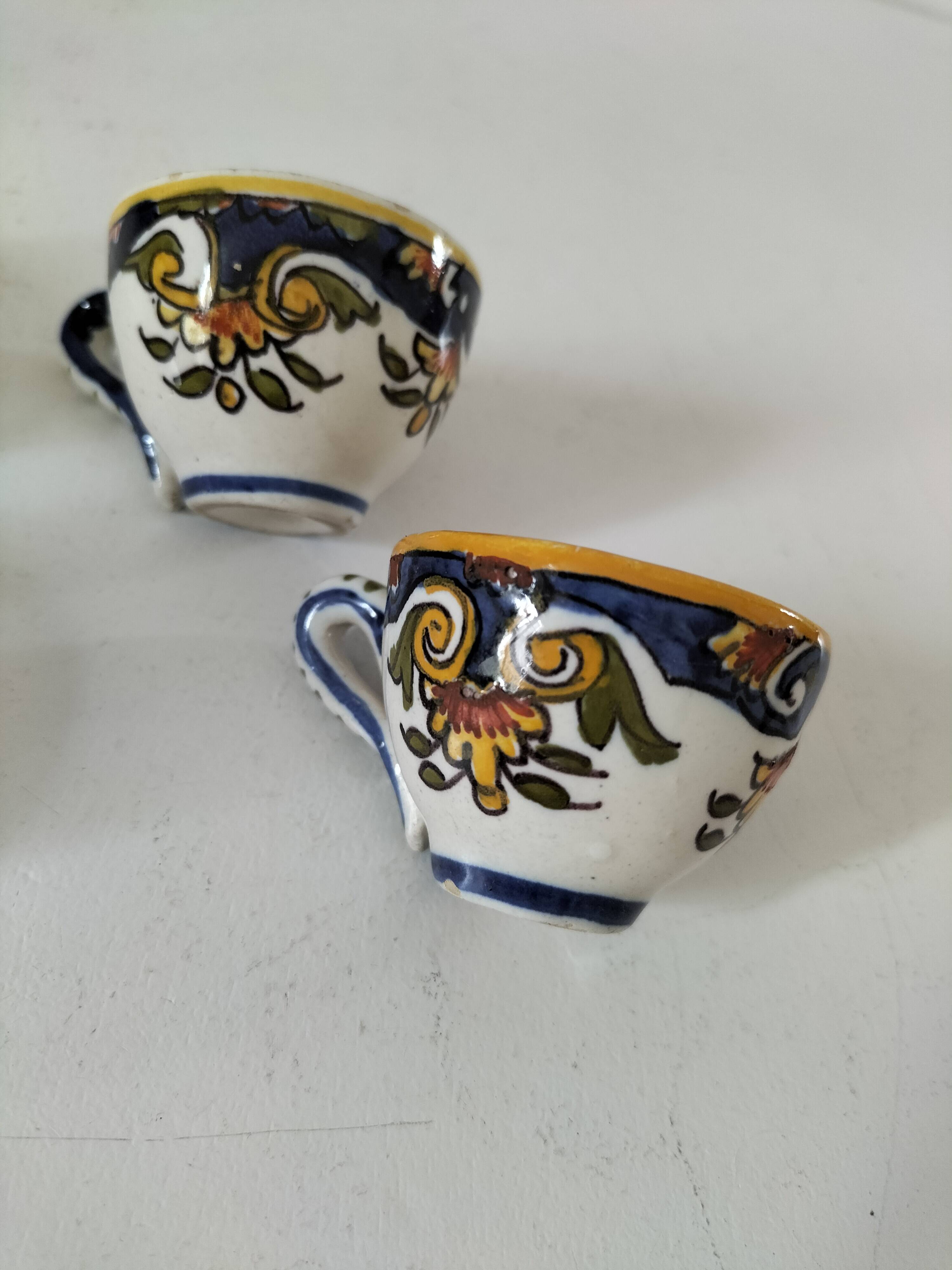 Set of 4 miniature earthenware cups with Old Rouen decor