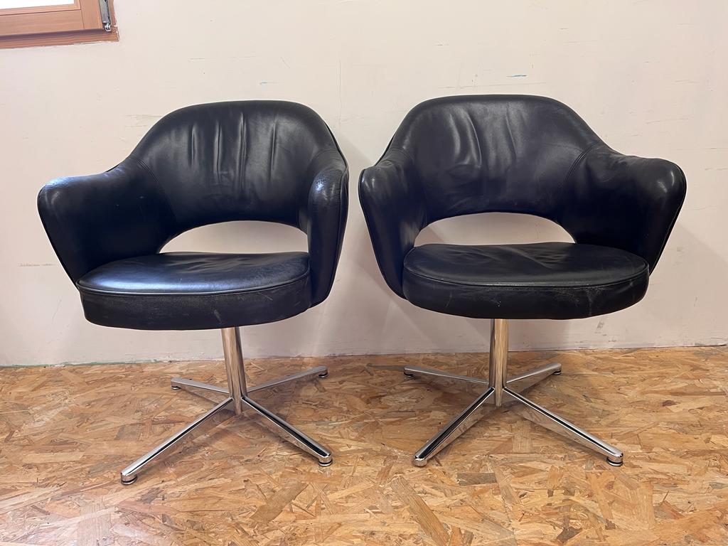 Two armchairs by Eero Saarinen for Knoll international