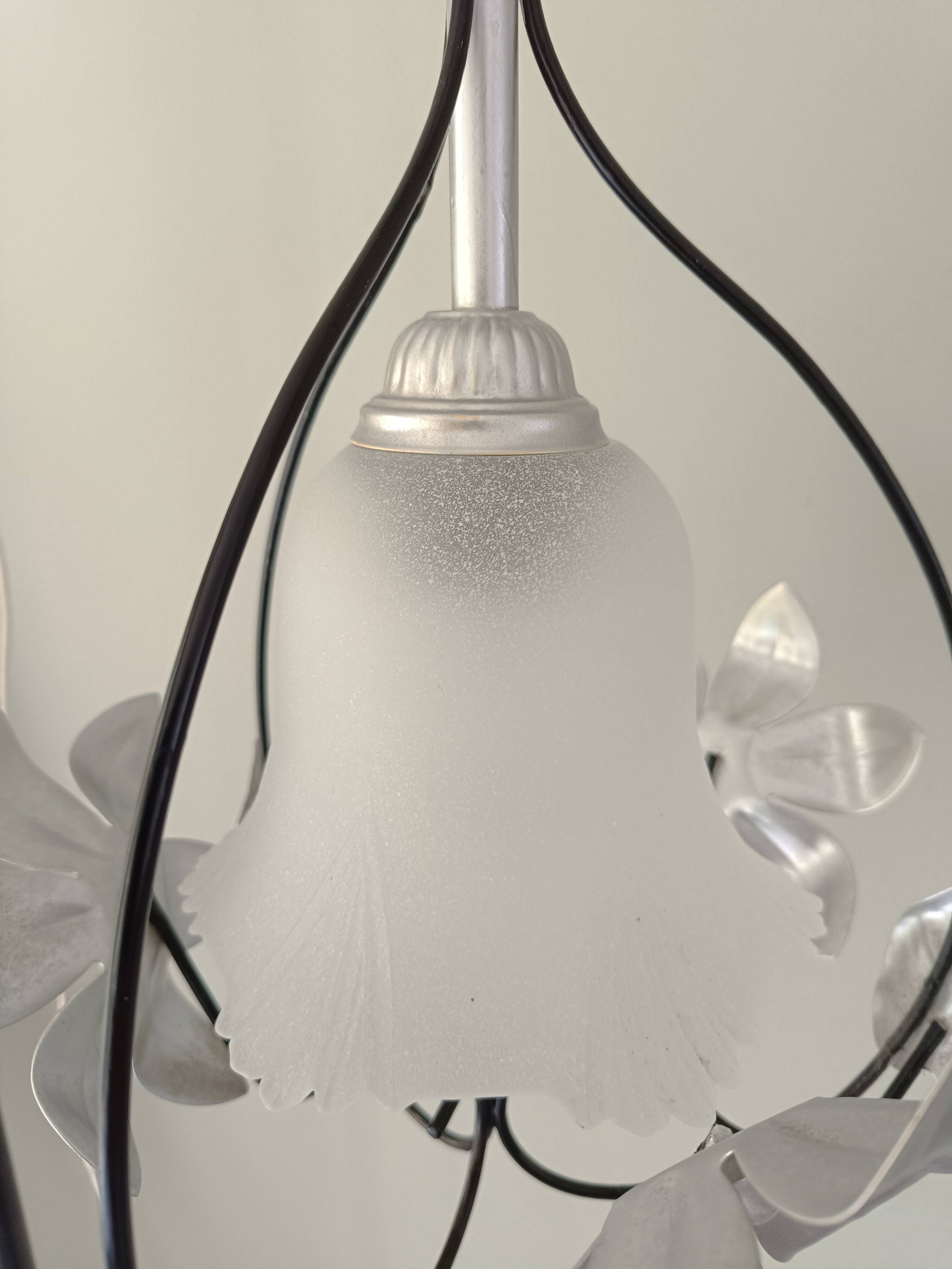 Mathias tulip chandelier