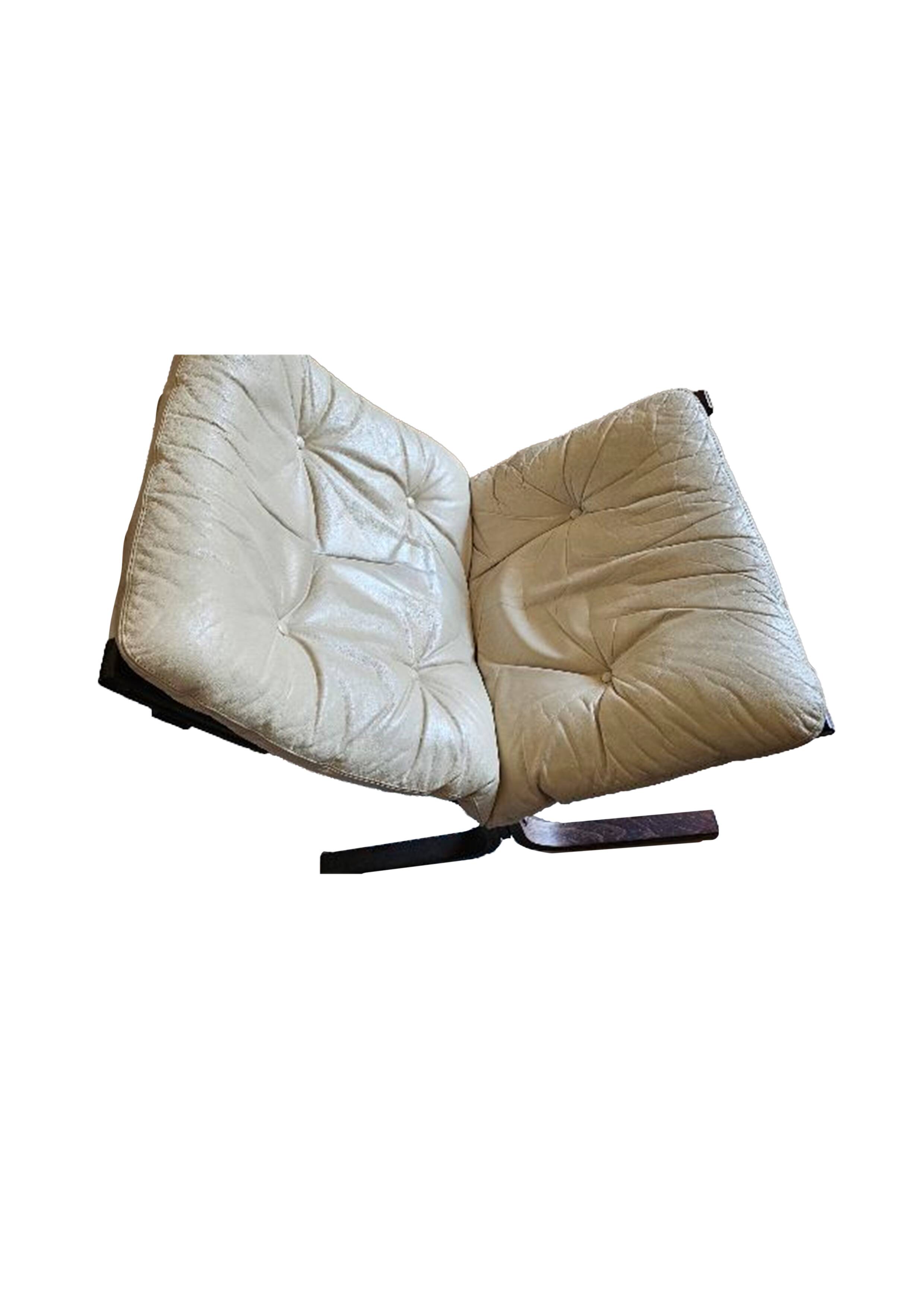 Scandinavian beige leather armchair "Siesta" by Ingmar Relling for Westnof