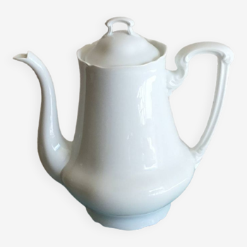 White coffee or teapot