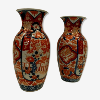 Paire de vases Imari XIX siècle