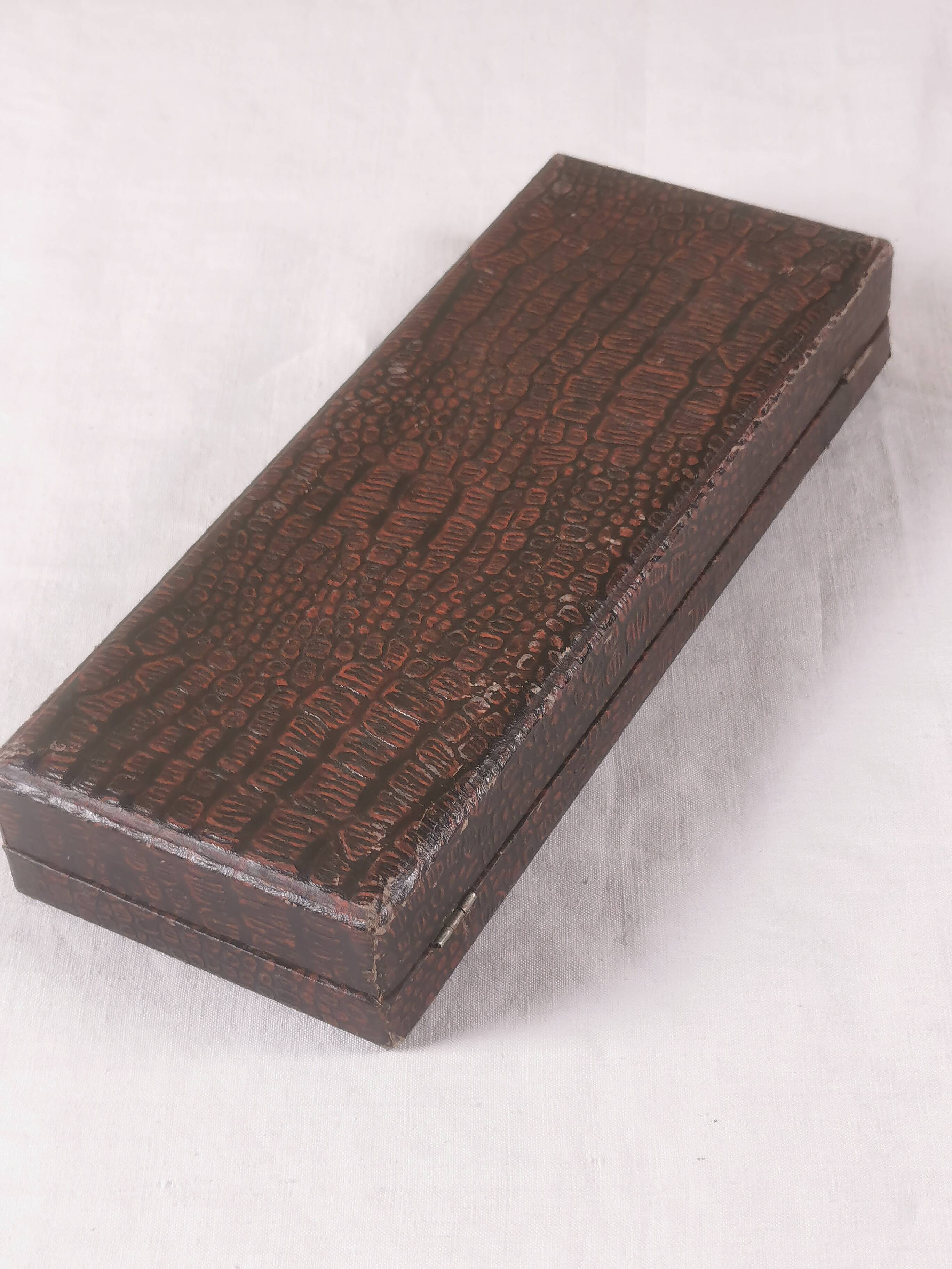 Coffret de 12 porte couteaux vintage