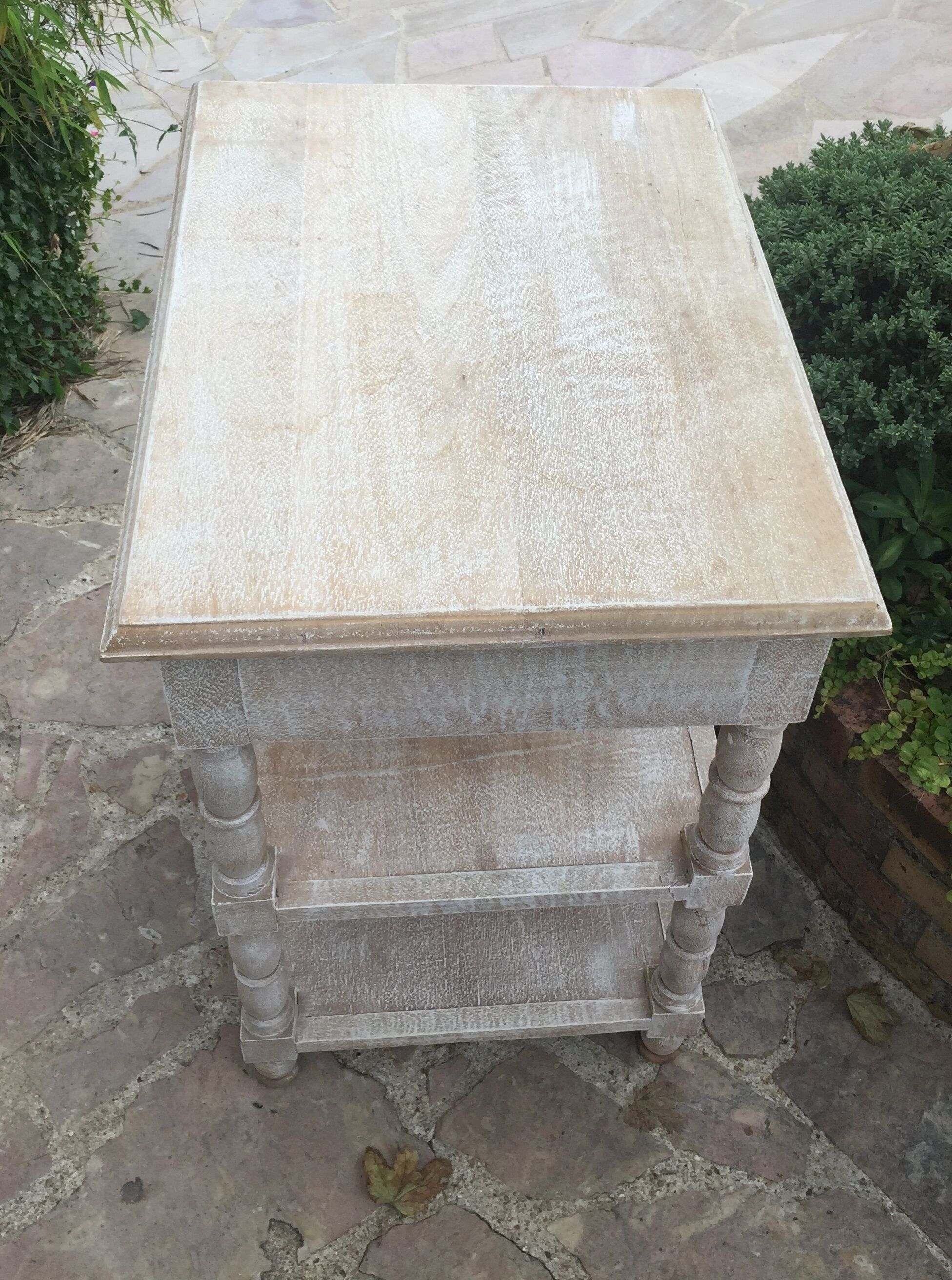 Table d'appoint en manguier