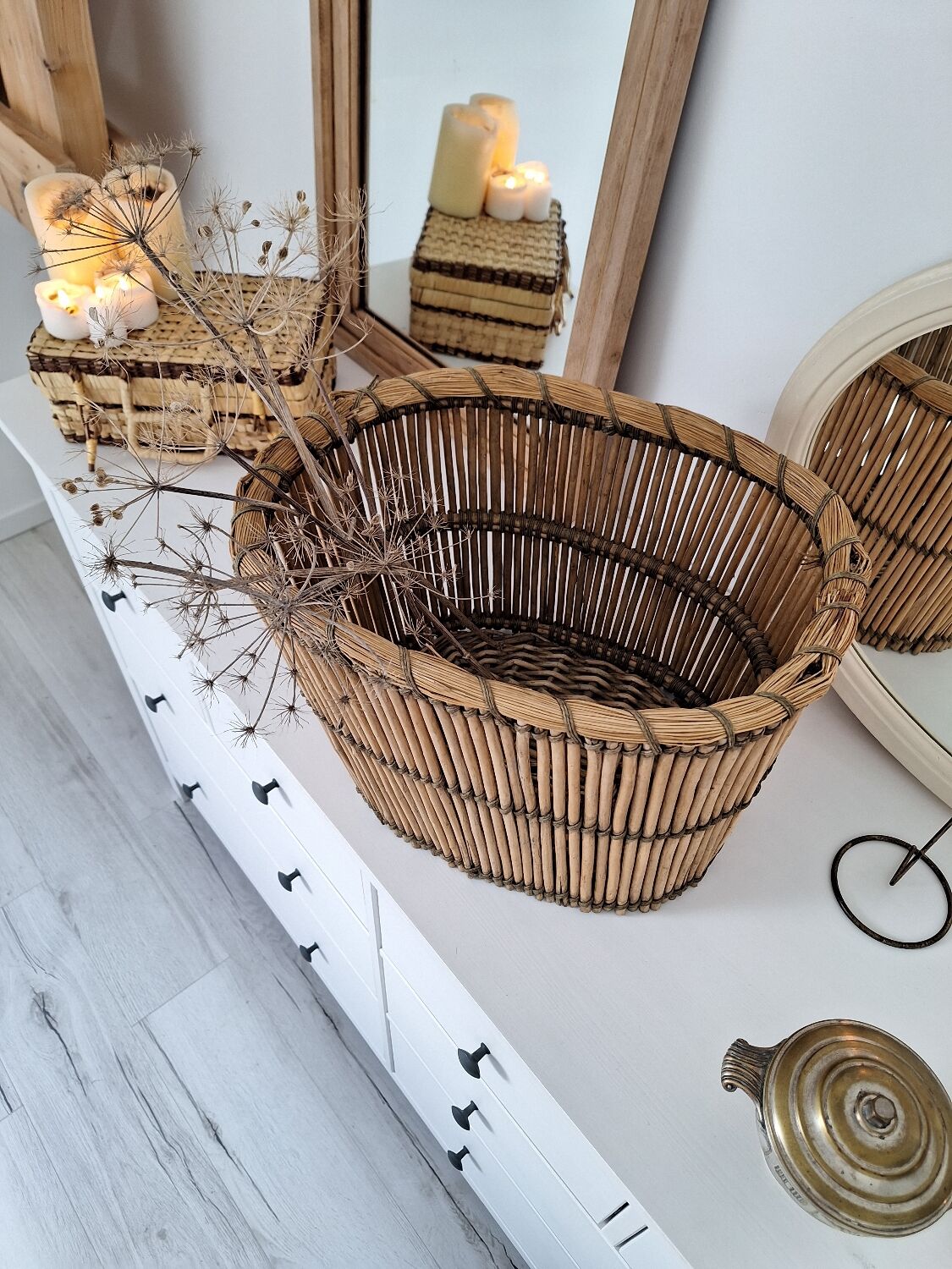 Rattan basket / basket