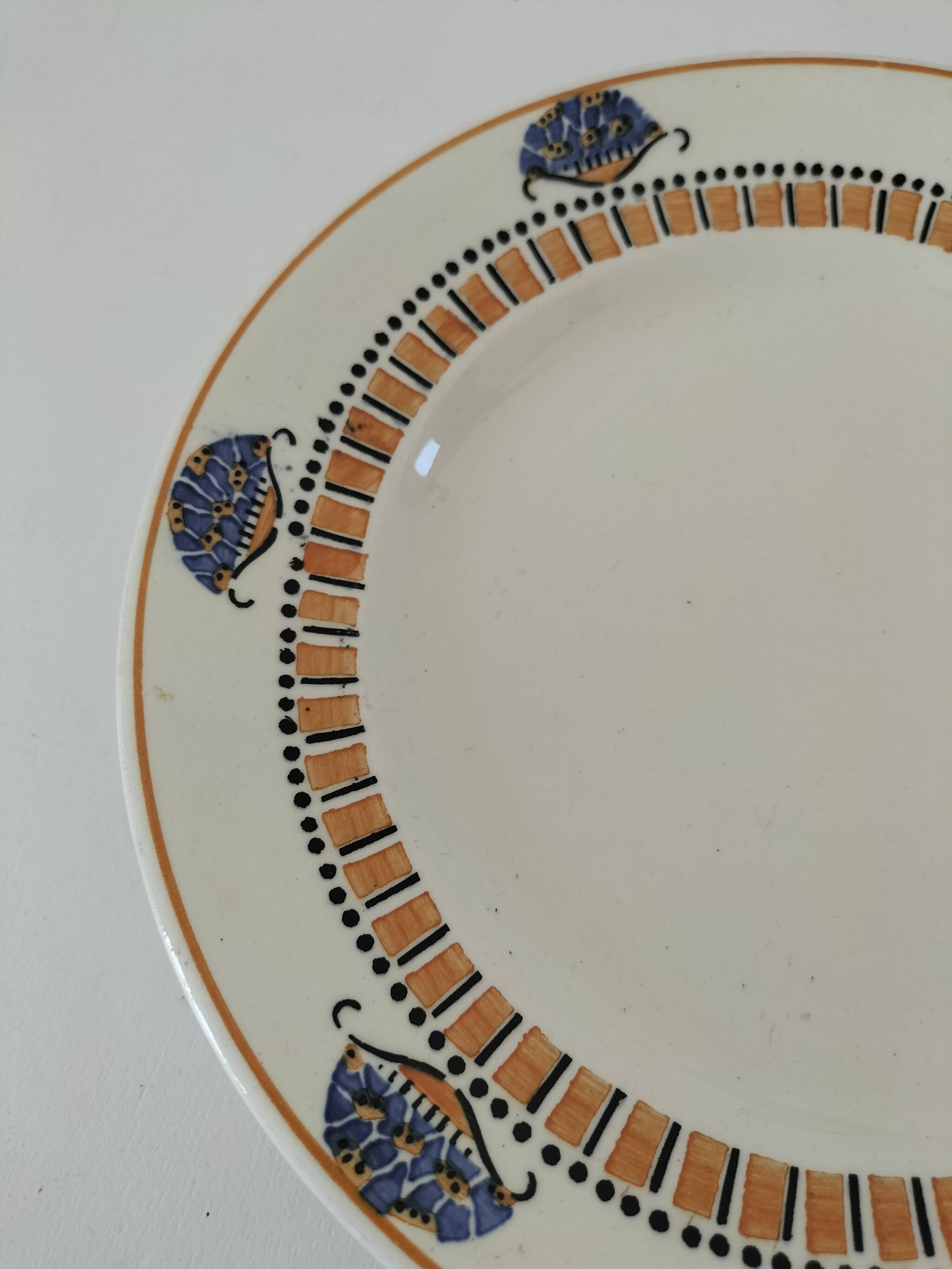 Longwy art deco piedouche dish