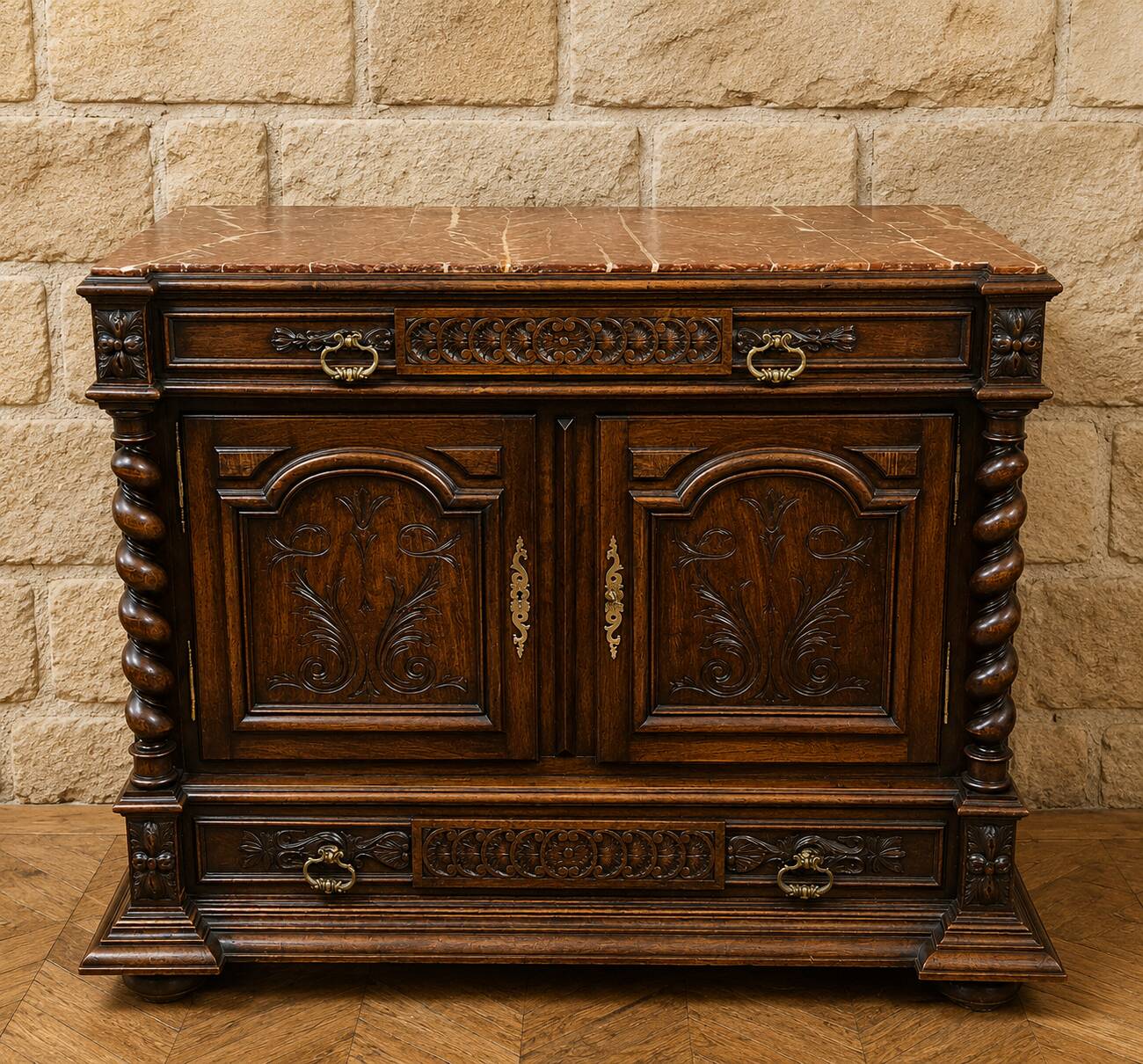 Carved wooden trouser cabinet – Twisted columns – Marble top