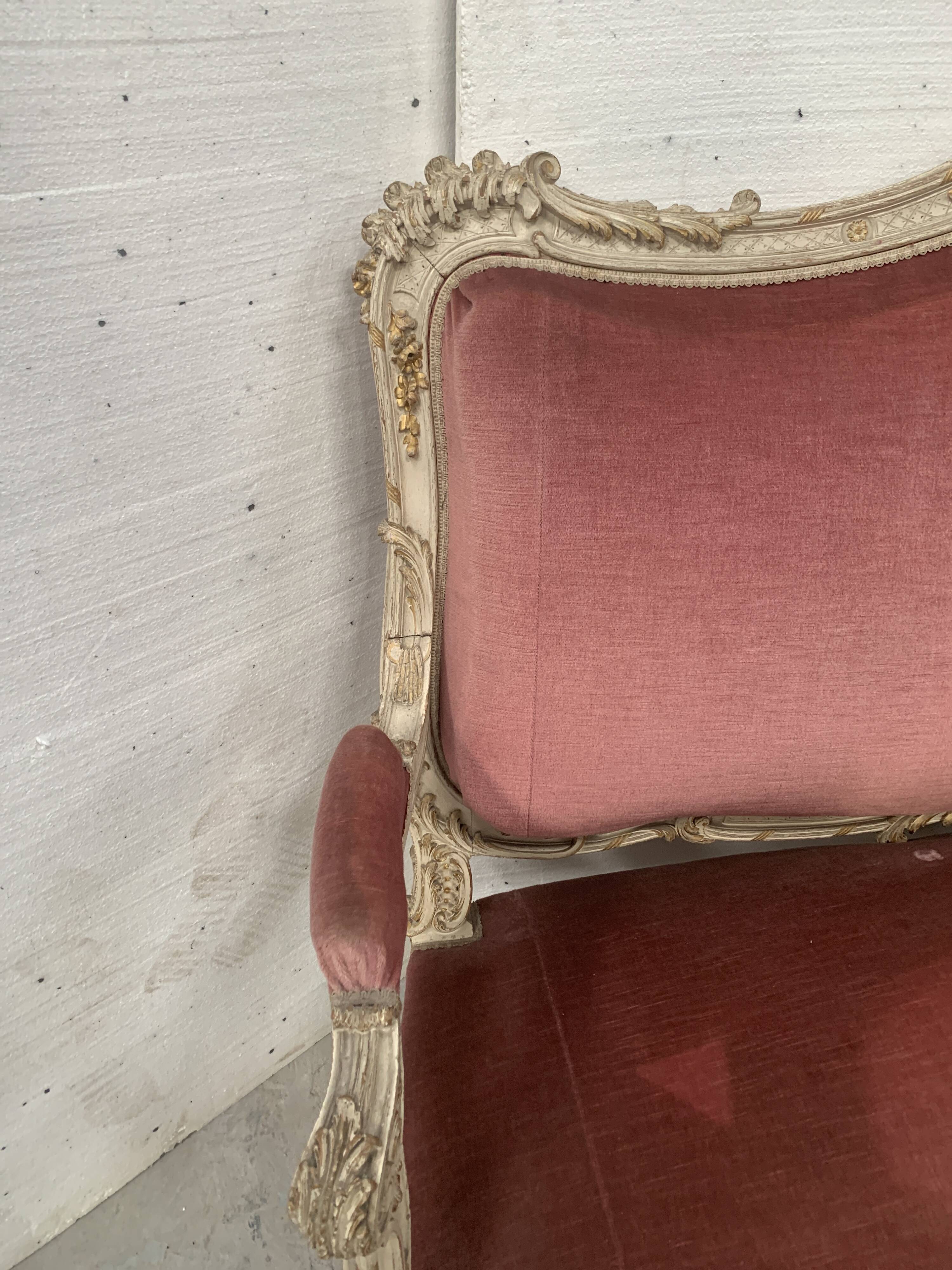 Louis XV style bench in lacquered and gilded beech, 20th century