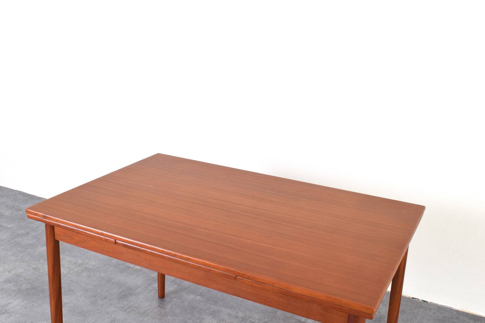 Mid-Century Danish Teak Extendable Dining Table, 1960s.