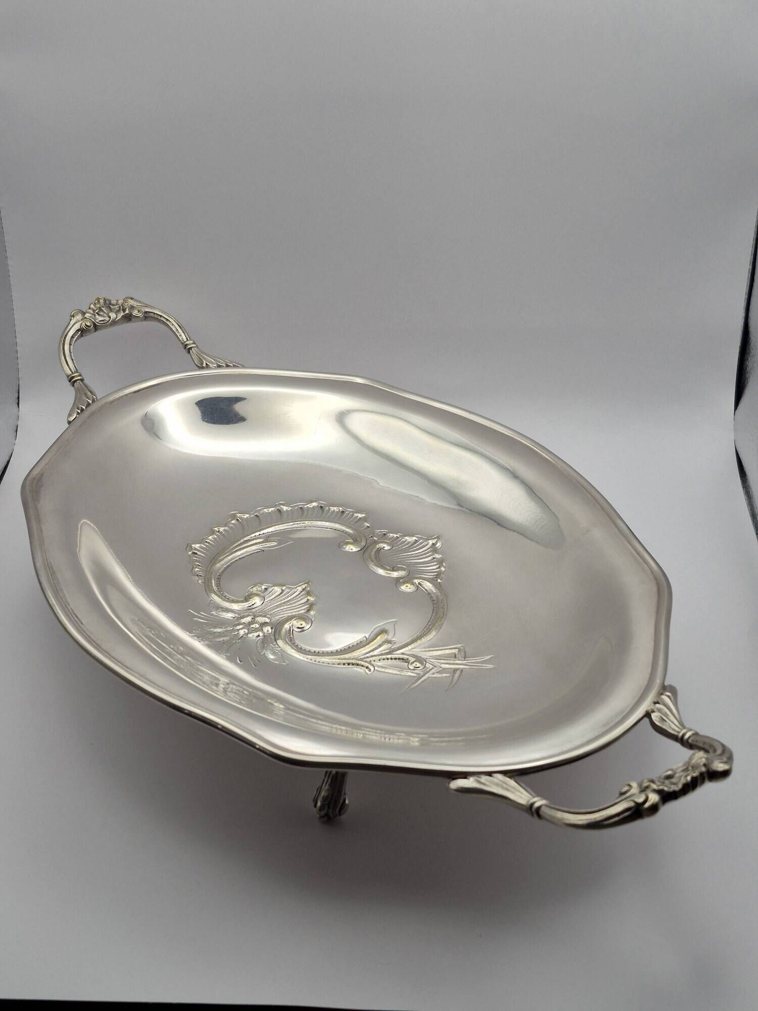 Large silver-plated metal basket Roux-Marquiand – Superb rococo decoration –