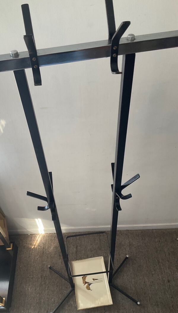 Porte manteau sur pied vintage vestiaire des années 60