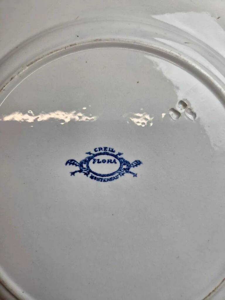 Large ironstone dish Creil & Montereau – Flora model – 30.5 cm