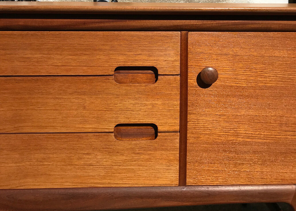 Teak sideboard - edition Younger - 1960s