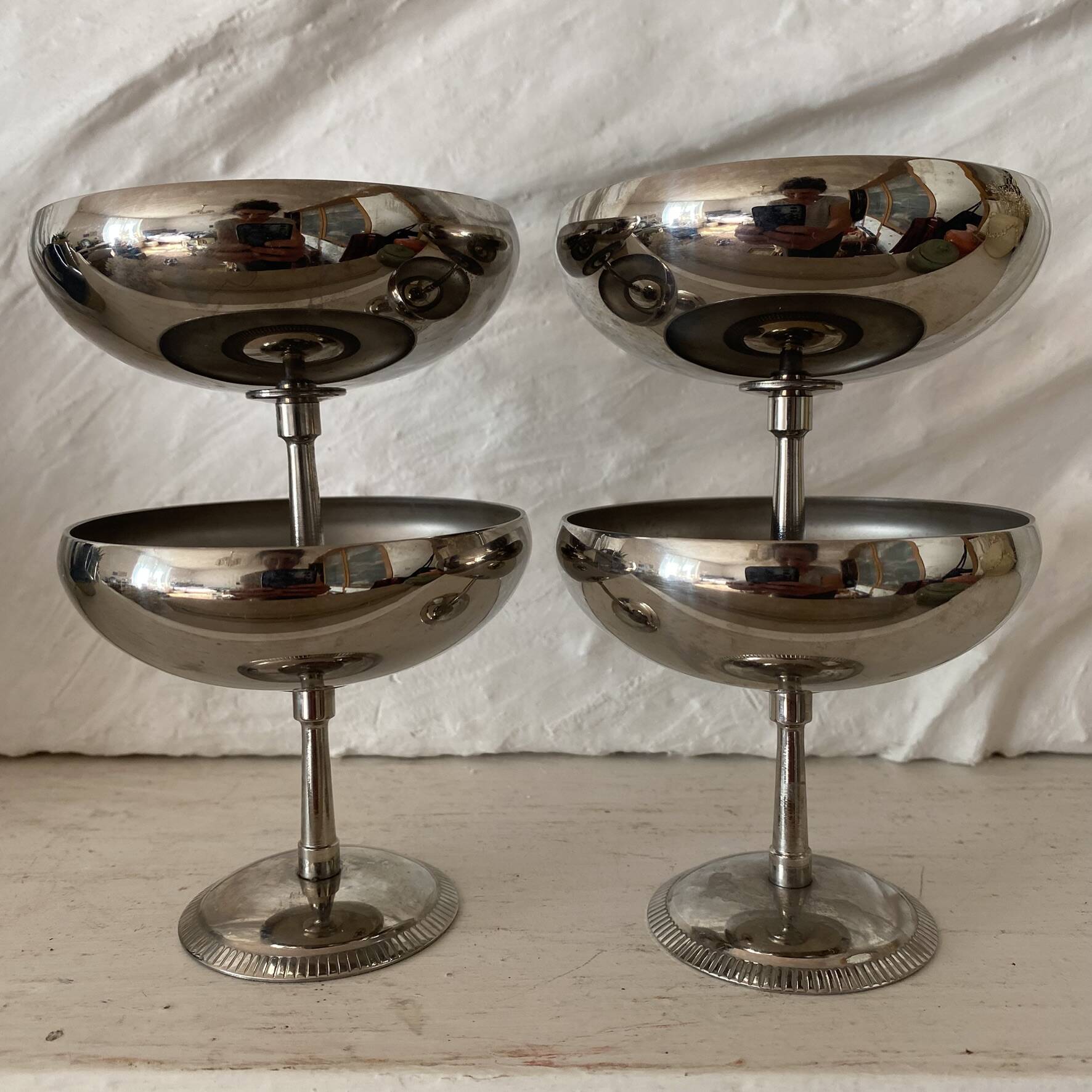 Coupes en inox vintage