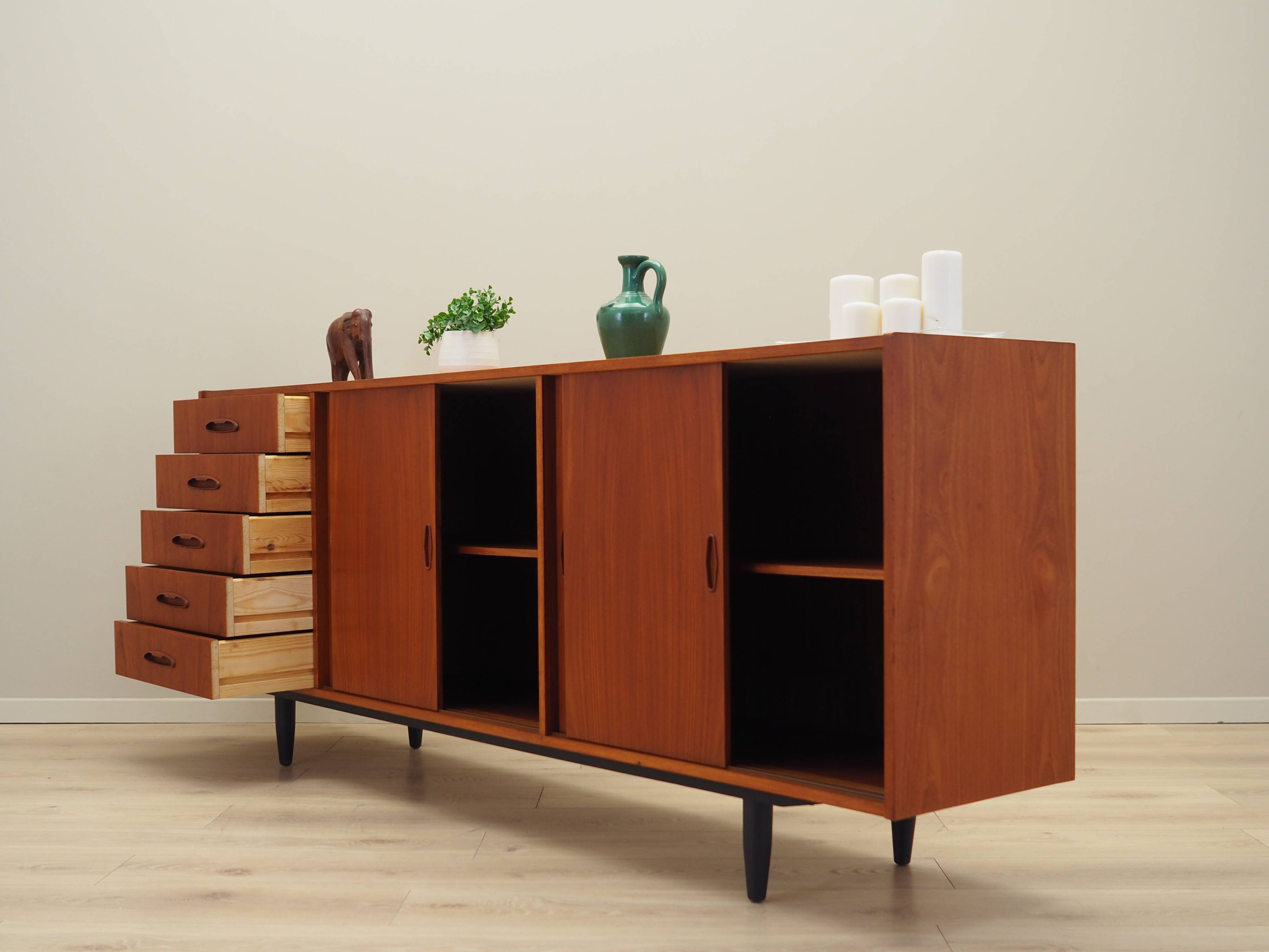 Teak sideboard, Danish design, 1960s, production: Denmark