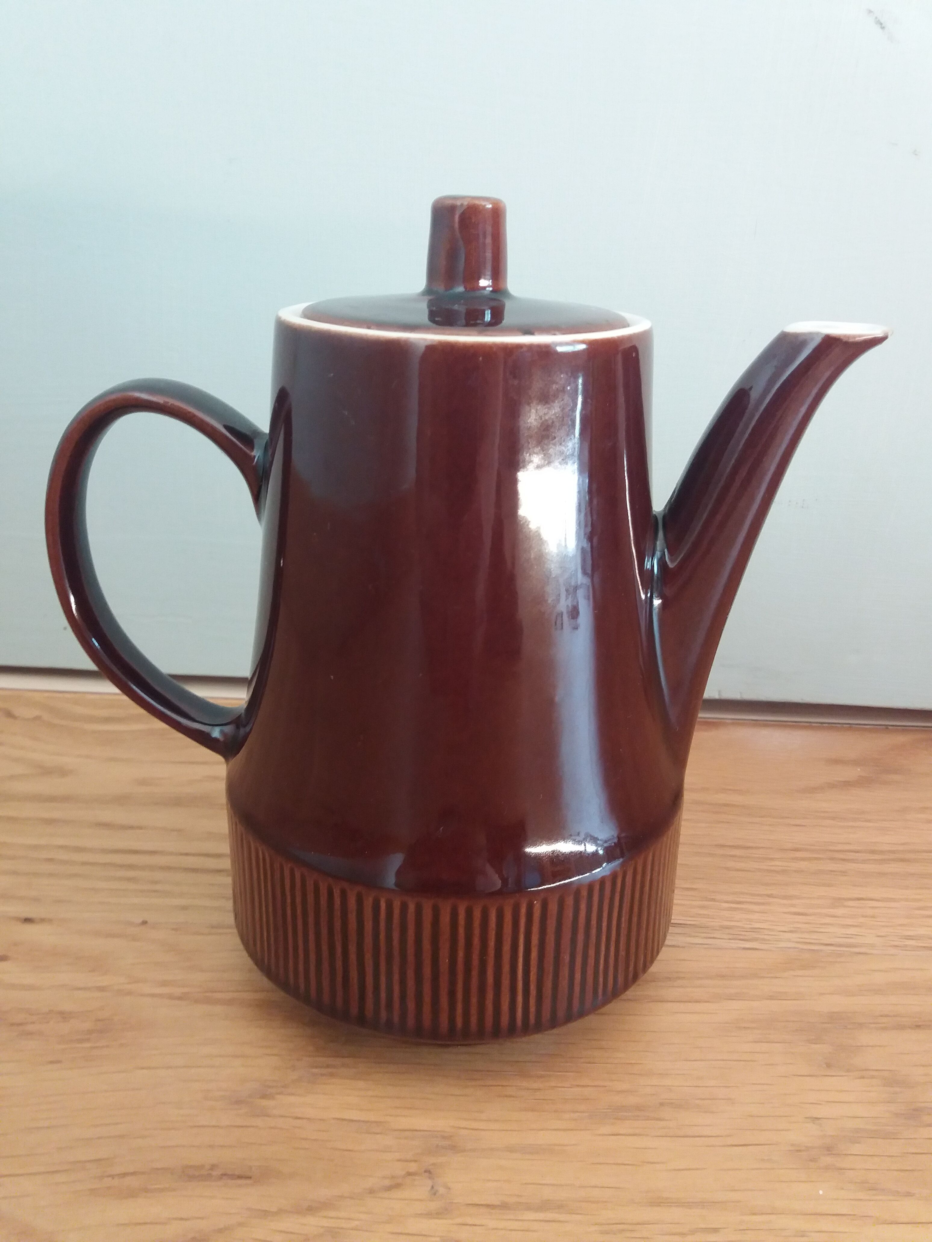 Cafetière verseuse années 70
