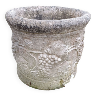 Cache-pot rond en pierre reconstituée, décors grappes de raisin