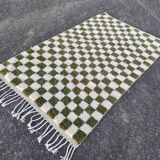 Traditional handmade pure wool rug, size 160 x 260 cm