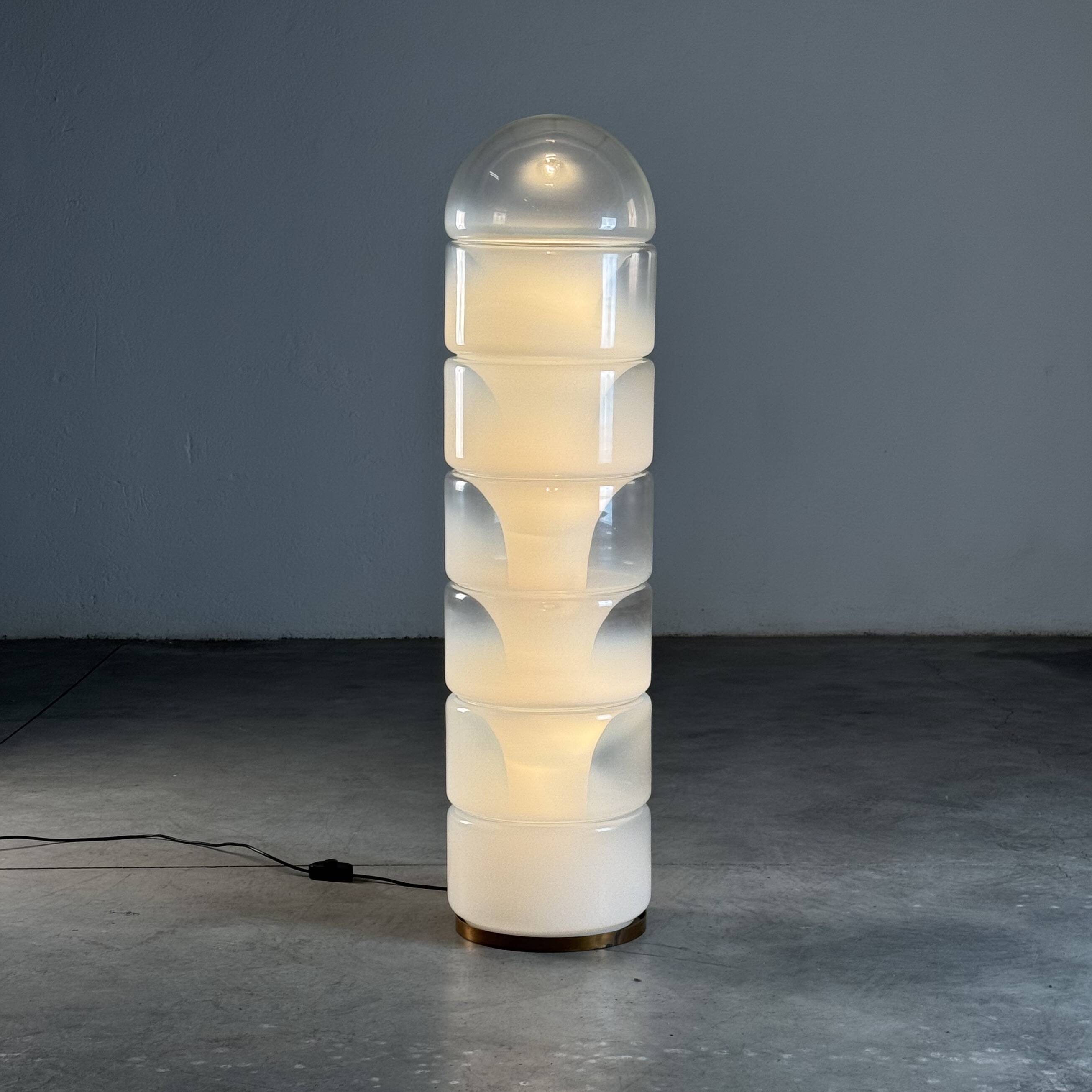 Sfumato Glass Floor Lamp Model “LT316” by Carlo Nason, 1960s