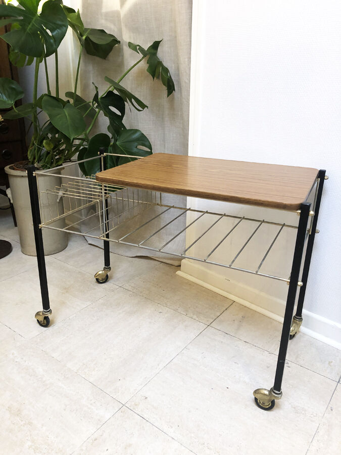 Vinyl door table with wheels, 1970