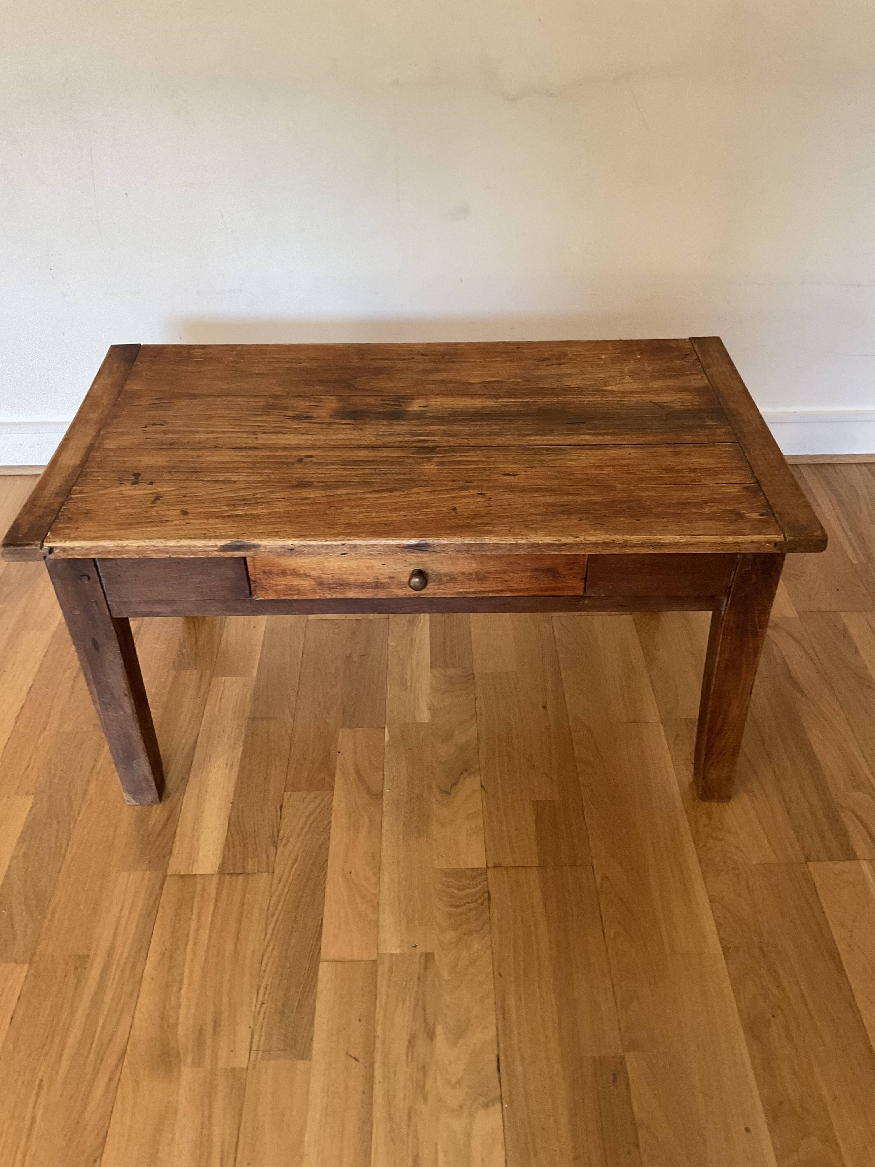 Farm coffee table