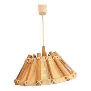 Suspension en bois et