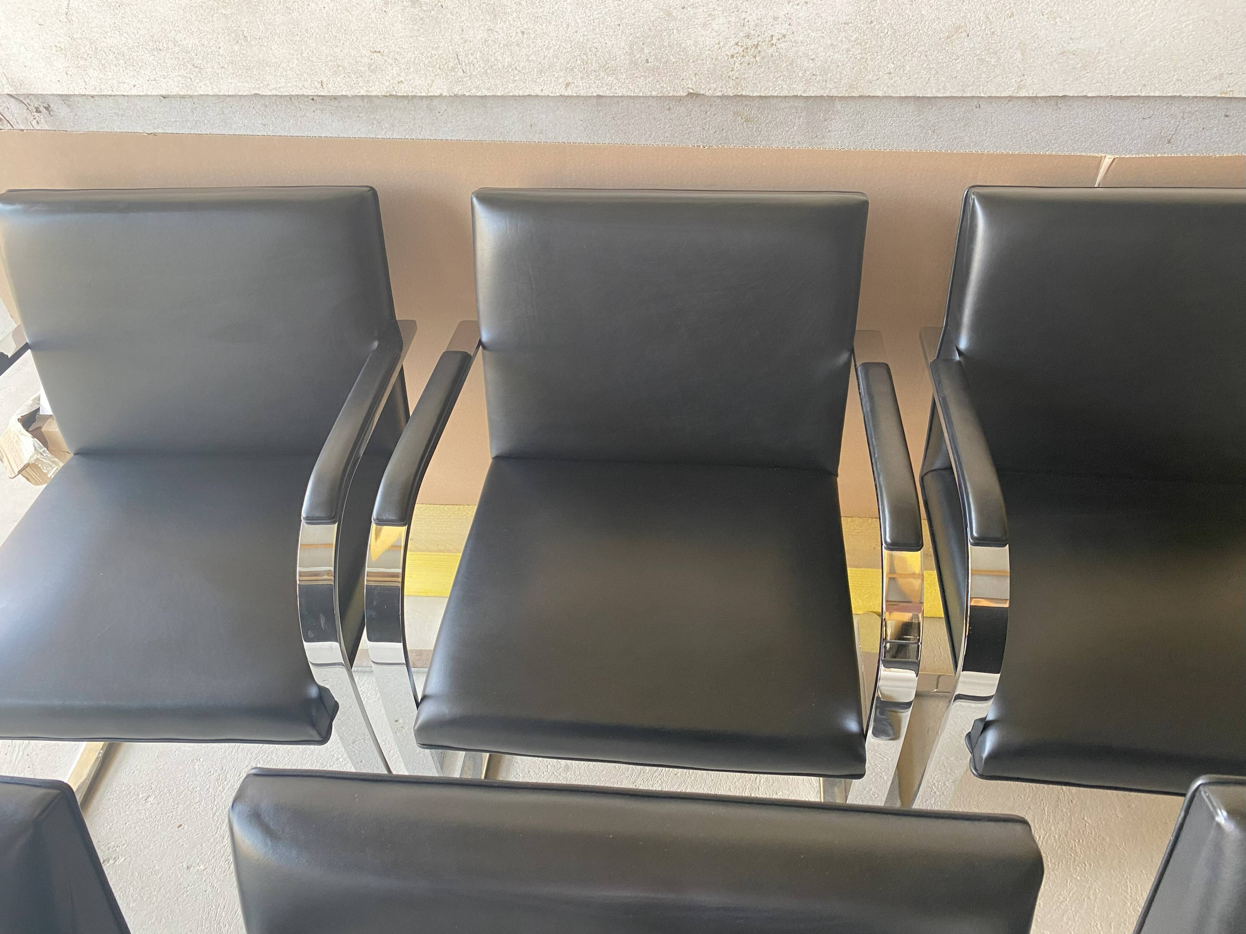 Knoll Studio BRNO Armchair