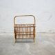 Porte-revues vintage en rotin
