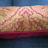 Decorative pillow case in brocade with ottoman turkish 16th century motifs