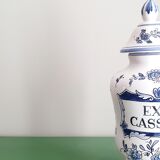 Ceramic apothecary pot