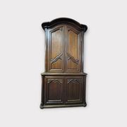 Two-body presentation buffet from the regency period in oak, 18th century parisian work